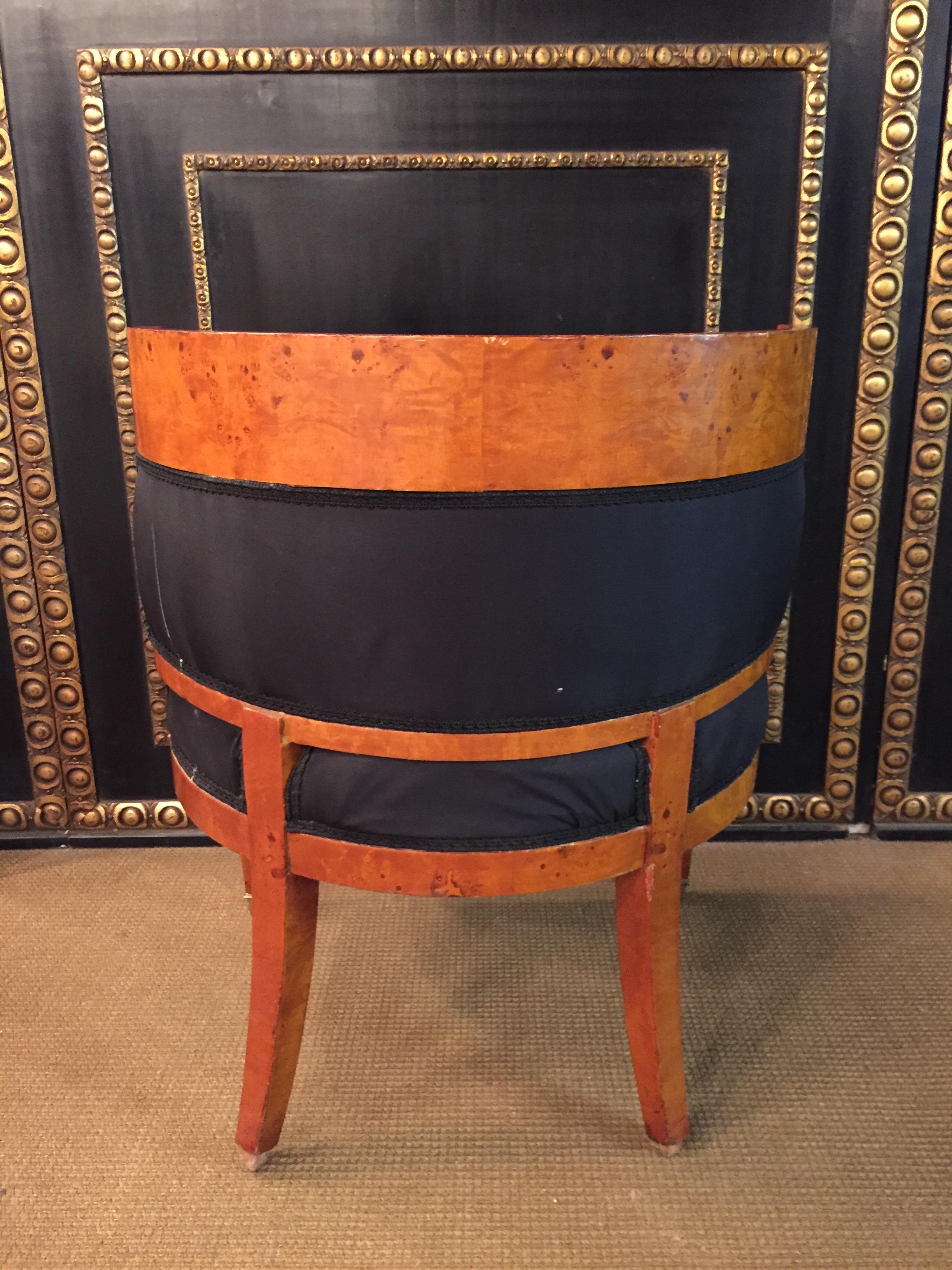 Unique Armchair with Wide Rounds Lean in antique  Biedermeier Style maple veneer 2