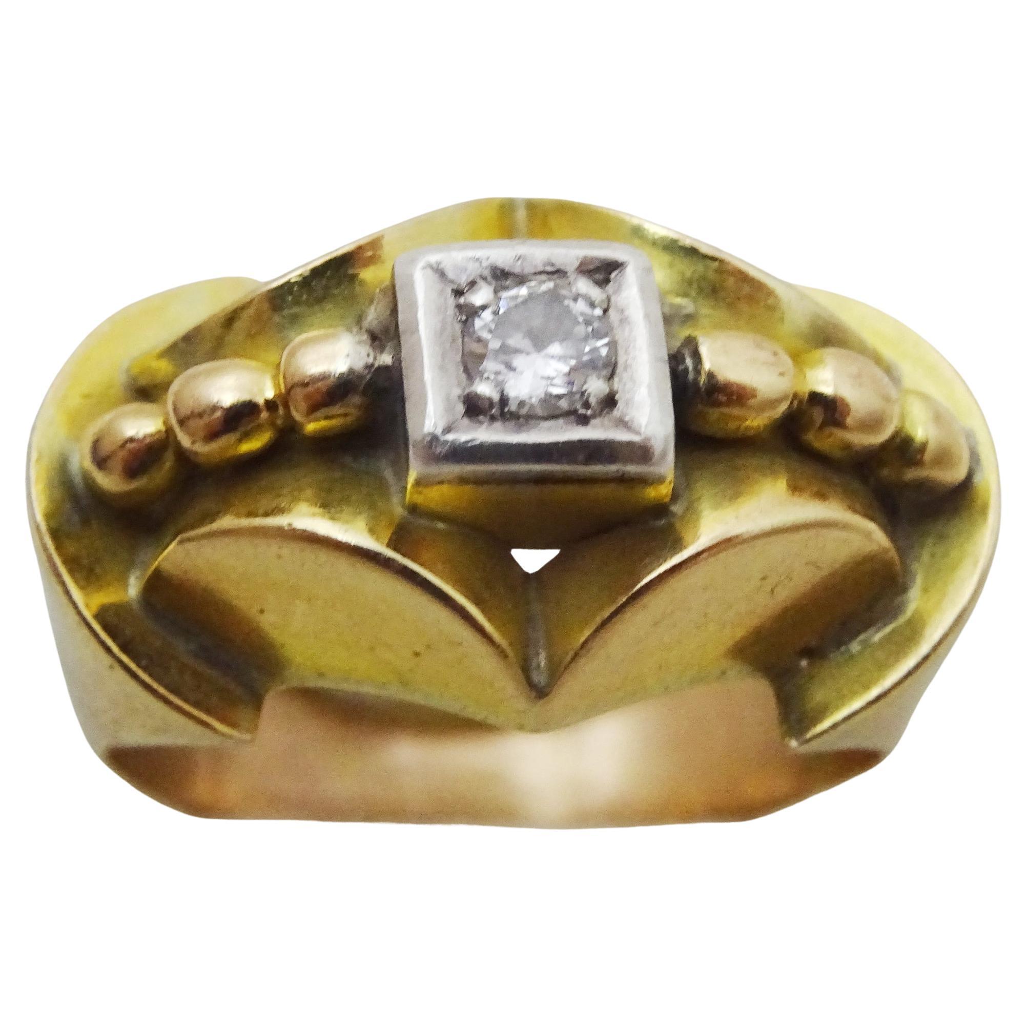 Unique Art Deco Gold and Diamond Ring For Sale