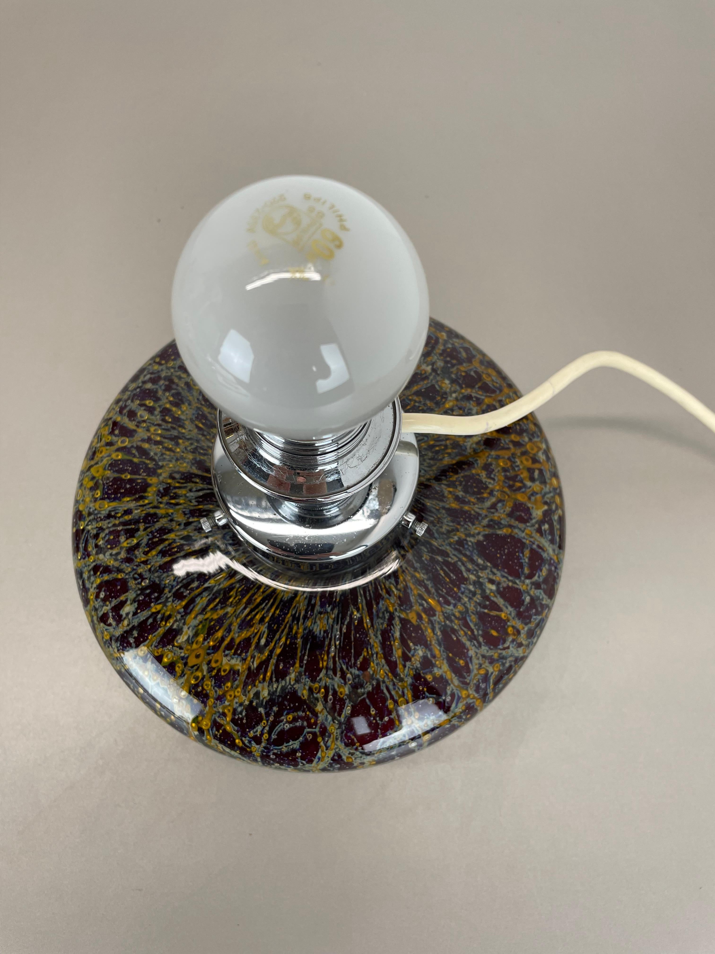 unica base per lampada da tavolo in vetro art deco IKORA di Karl Wiedmann Ikora, Germania anni '50 in vendita 4