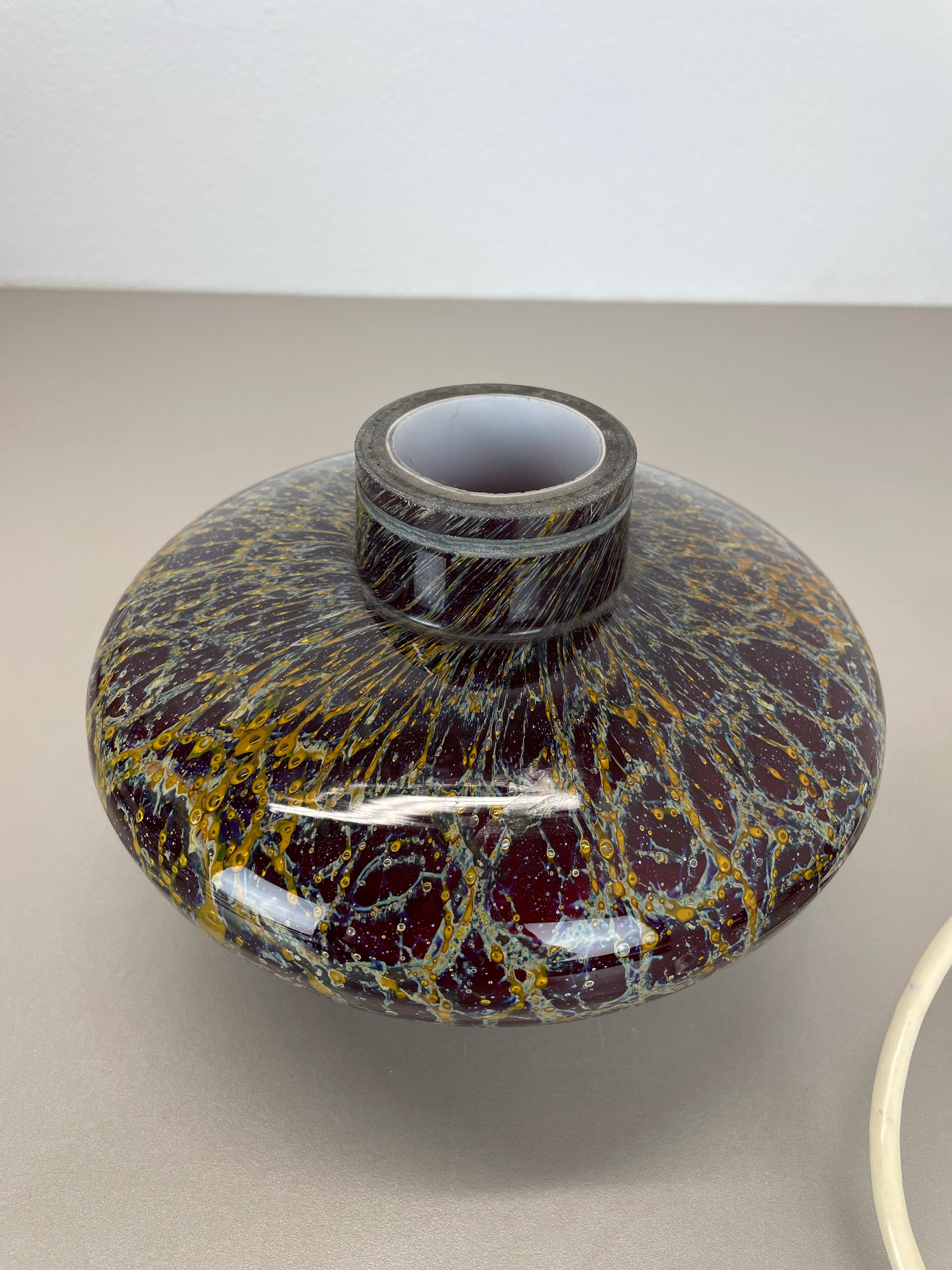 unica base per lampada da tavolo in vetro art deco IKORA di Karl Wiedmann Ikora, Germania anni '50 in vendita 7