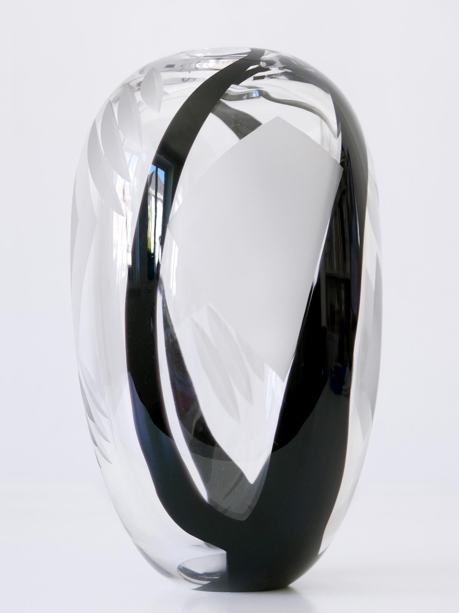 Unique Art Glass Vase by Anna Ehrer for Kosta Boda Sweden 1992 Signed For Sale 5
