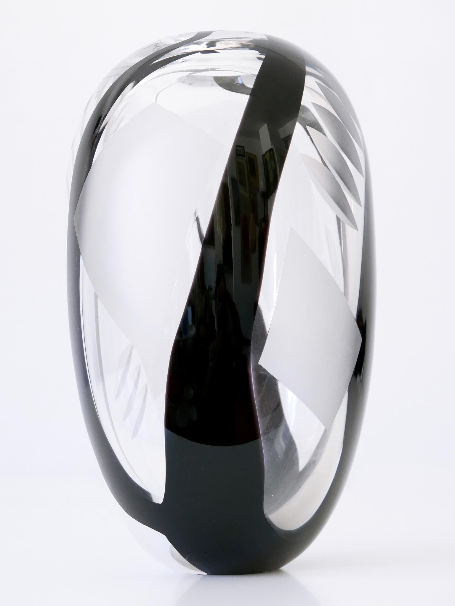 Unique Art Glass Vase by Anna Ehrer for Kosta Boda Sweden 1992 Signed For Sale 6