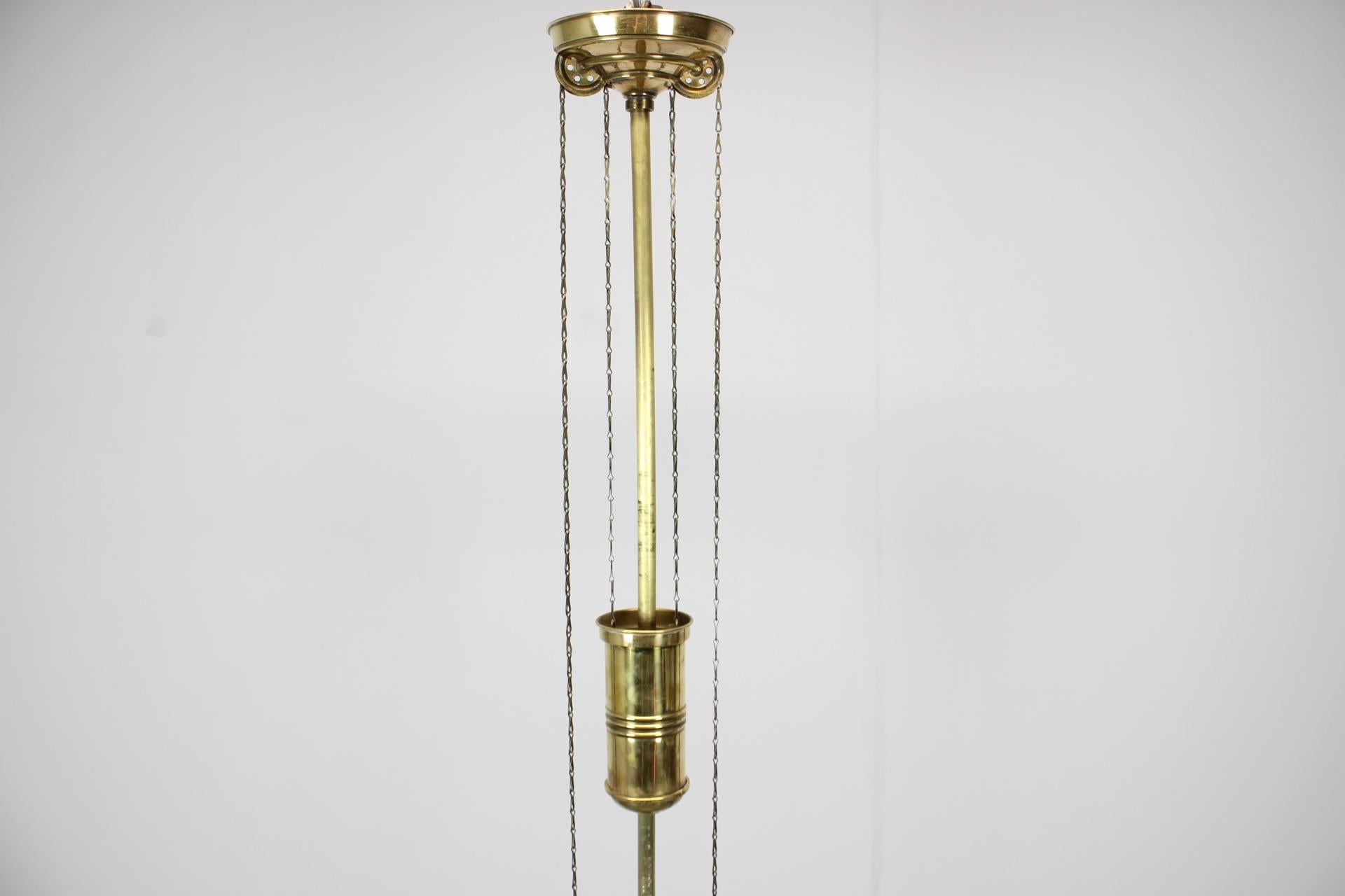 Pendente unico regolabile in stile Art Nouveau anni '20 In condizioni buone in vendita a Praha, CZ