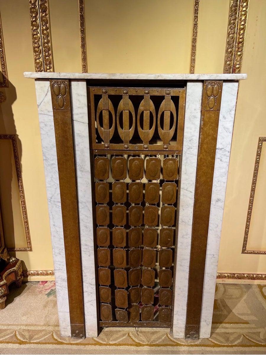 Metallo Unique Art Nouveau Heater Cladding / Fireplace Cladding in vendita