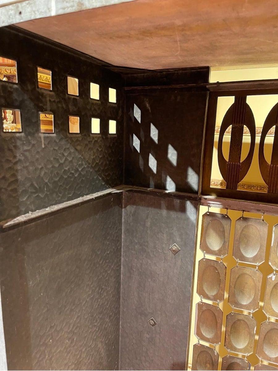 Unique Art Nouveau Heater Cladding / Fireplace Cladding in vendita 2