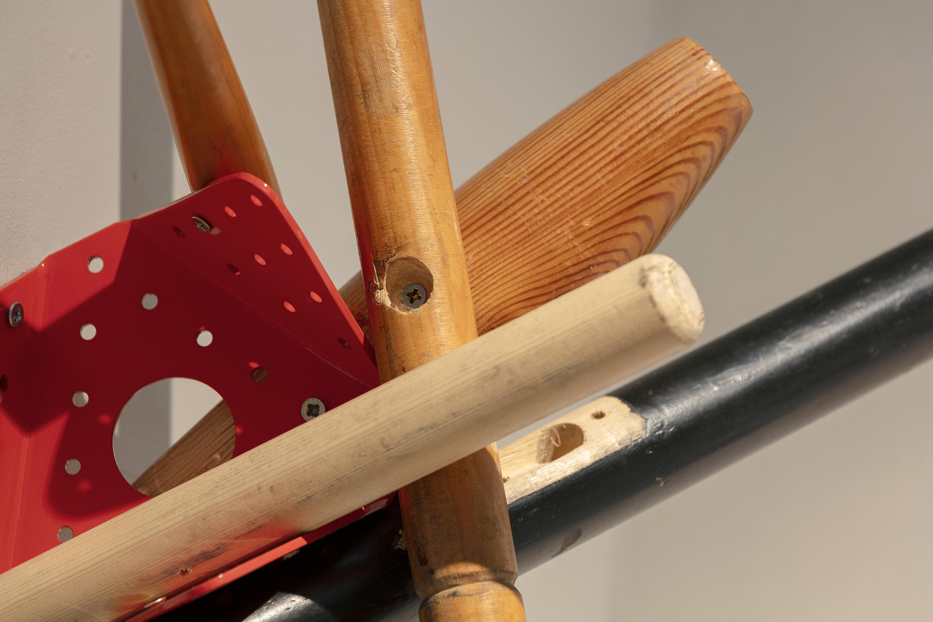 Appendino unico in legno Artistics Up & Up riciclato da Curro Claret, Appendino #3 in vendita 2