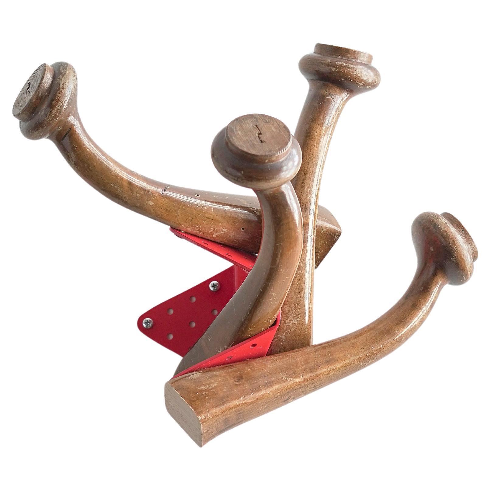 Appendino unico in legno Artistics Up & Up riciclato da Curro Claret, Appendino #7