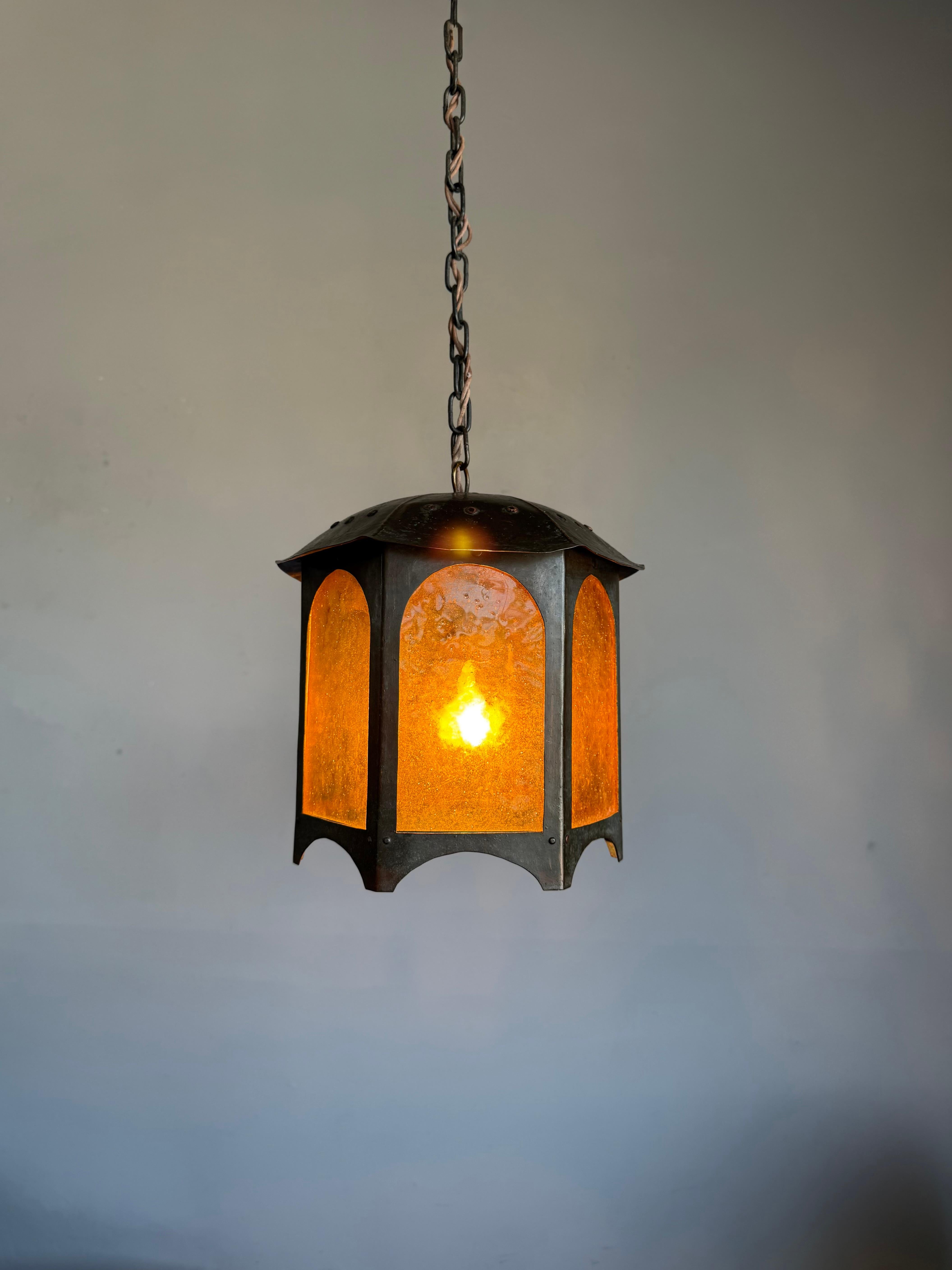 Unique Arts & Crafts Copper & Amber Glass Entry Hall Pendant Light / Lantern For Sale 4