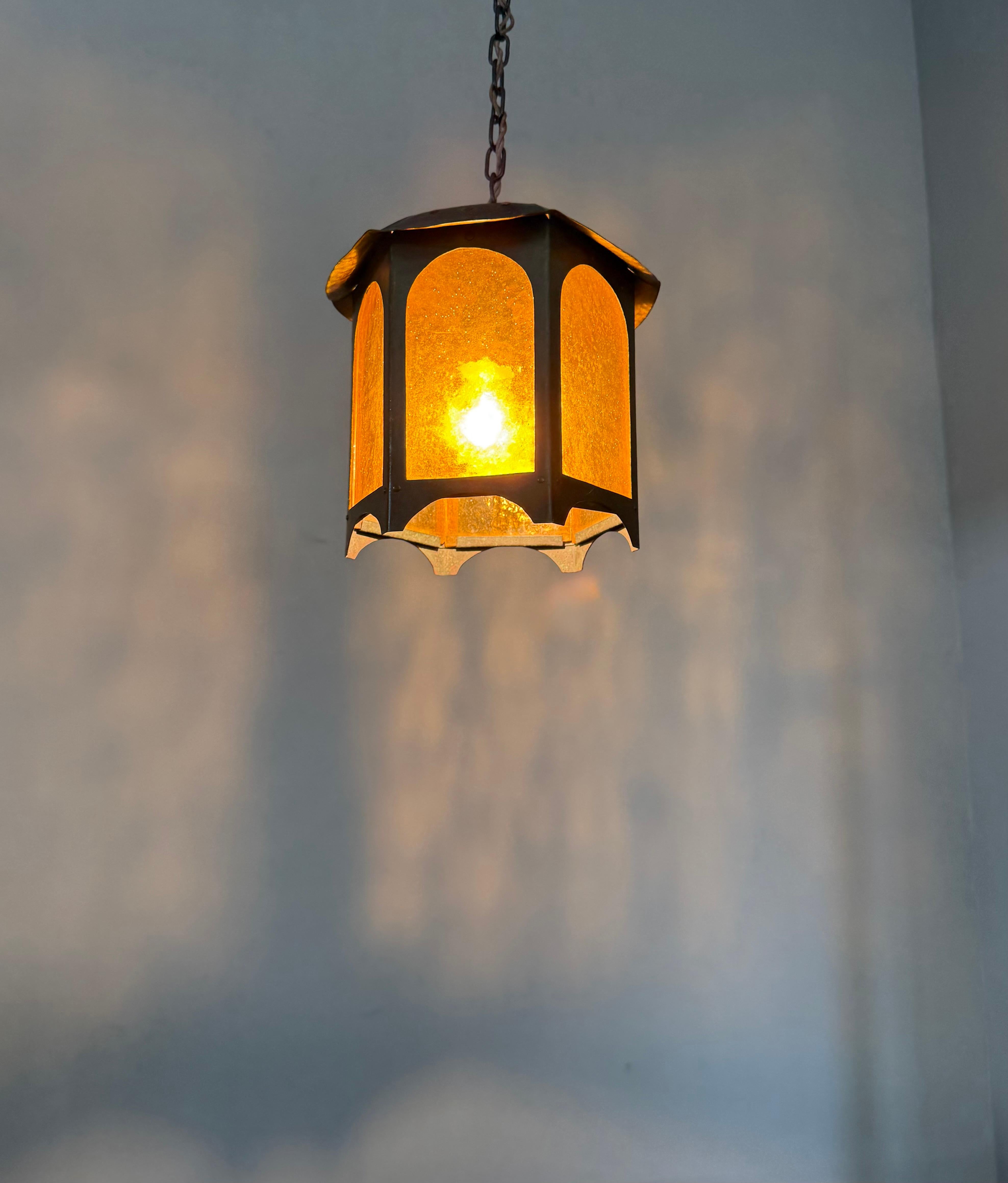 Unique Arts & Crafts Copper & Amber Glass Entry Hall Pendant Light / Lantern For Sale 10