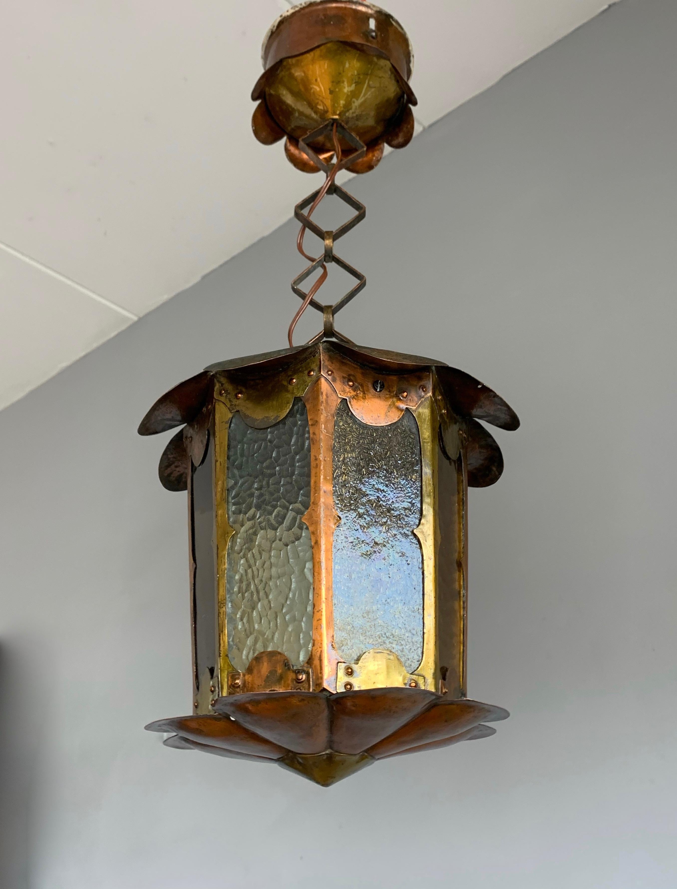 Unique Arts & Crafts Patinated Copper & Cathedral Glass Pendant Light / Fixture 2