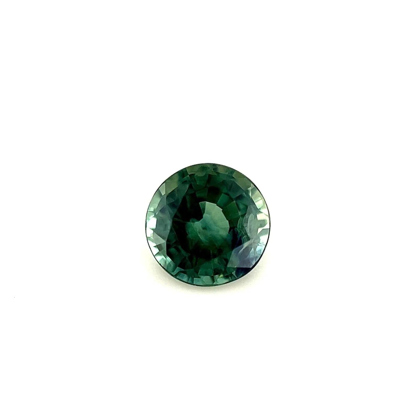 Unique Australian Parti Bi Colour Sapphire 0.76ct Blue Green Round Gem 5.3mm

Natural Greenish Blue Parti-Colour/Bi Colour Sapphire Gemstone.
0.76 Carat with a beautiful blue green colour and good clarity, some small natural inclusions visible as