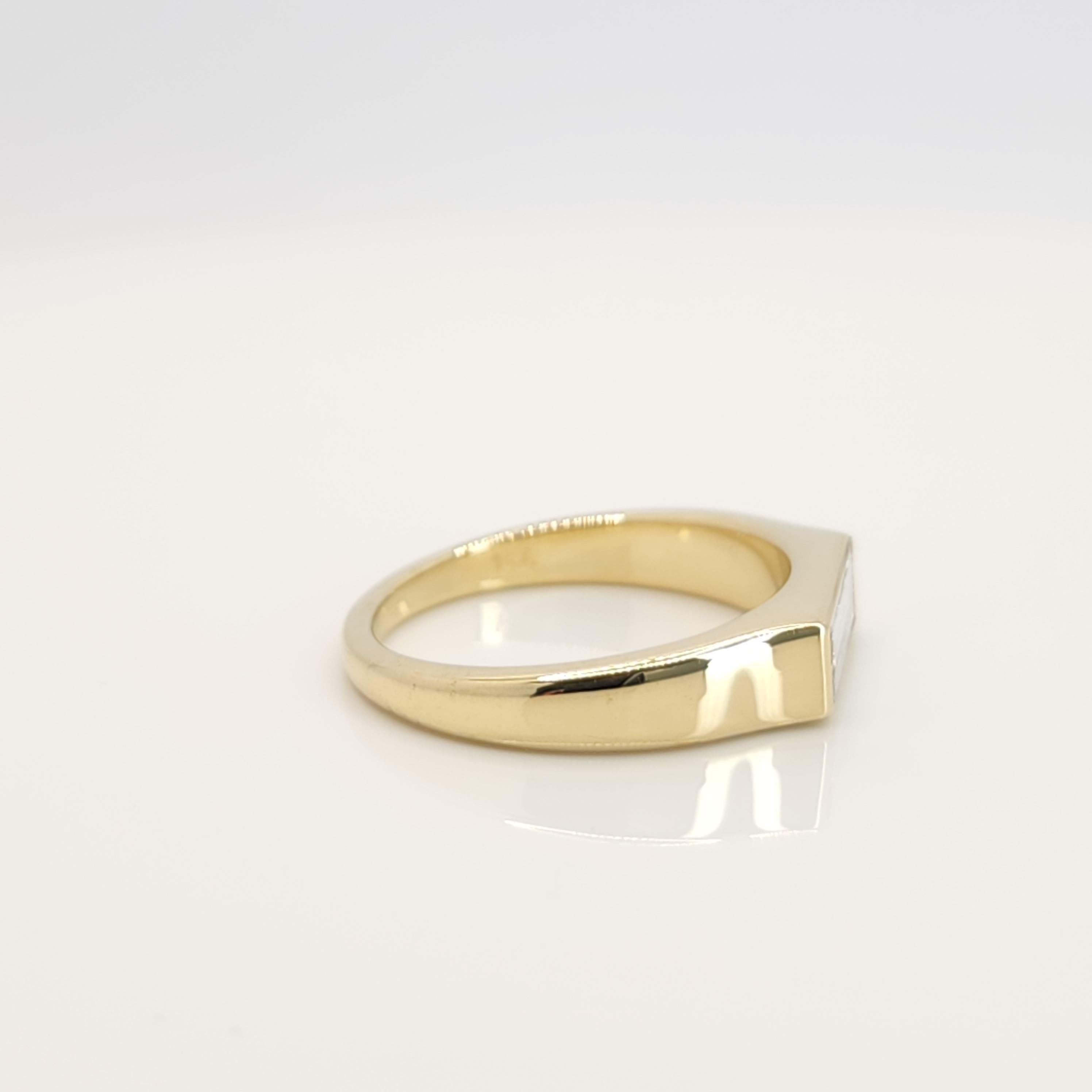 For Sale:  Unique Baguette Shape Natural Diamond Ring 6
