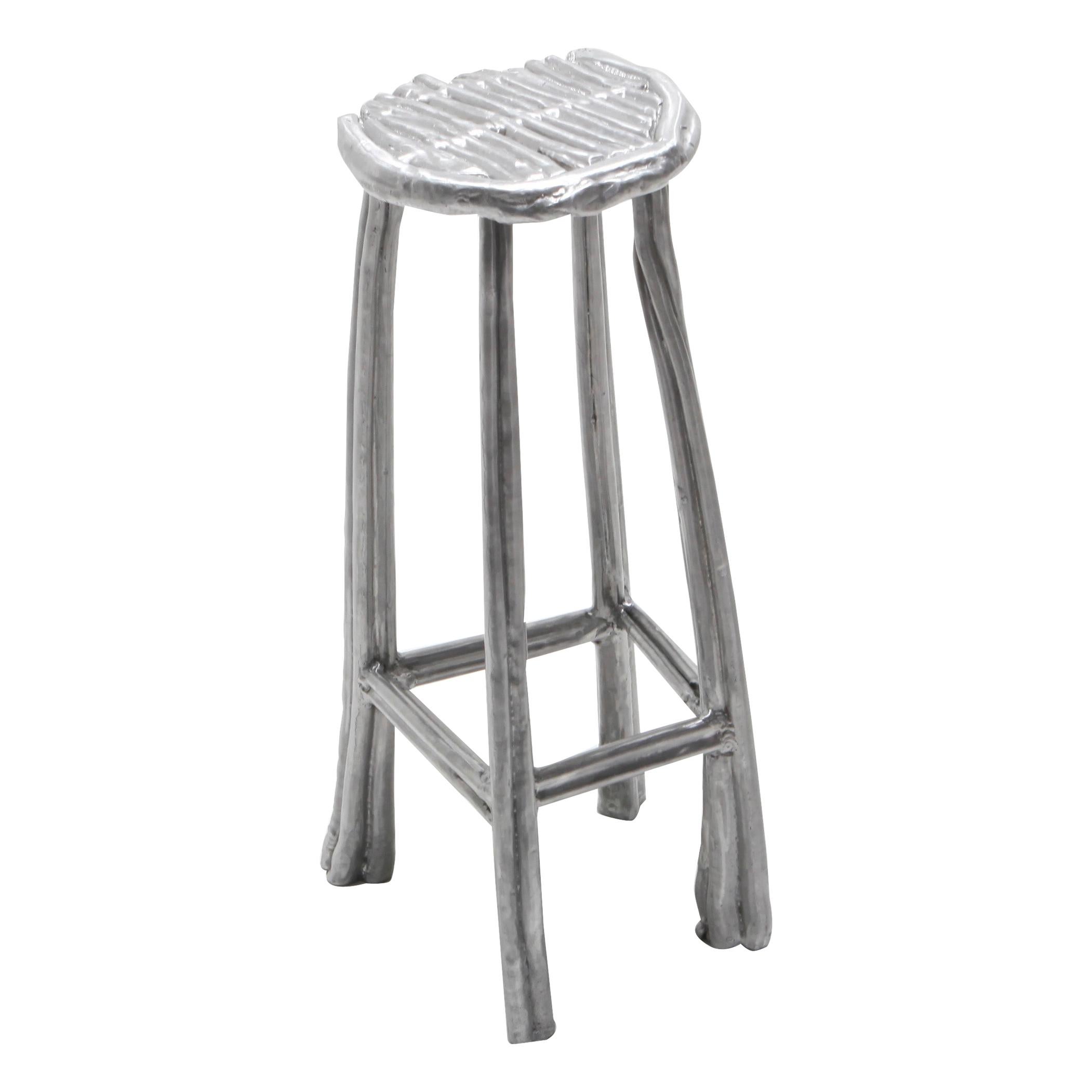 Tabouret de bar unique T-009 de Studio Nicolas Erauw