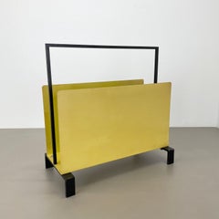 Einzigartiger Zeitschriftenhalter aus kubischem Metall im Bauhaus DeStijl-Stil, Niederlande 1970er Jahre