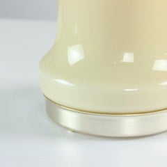 Lampe de bureau unique en verre opalin beige d'Ivan Jakes, Tchécoslovaquie, années 1960