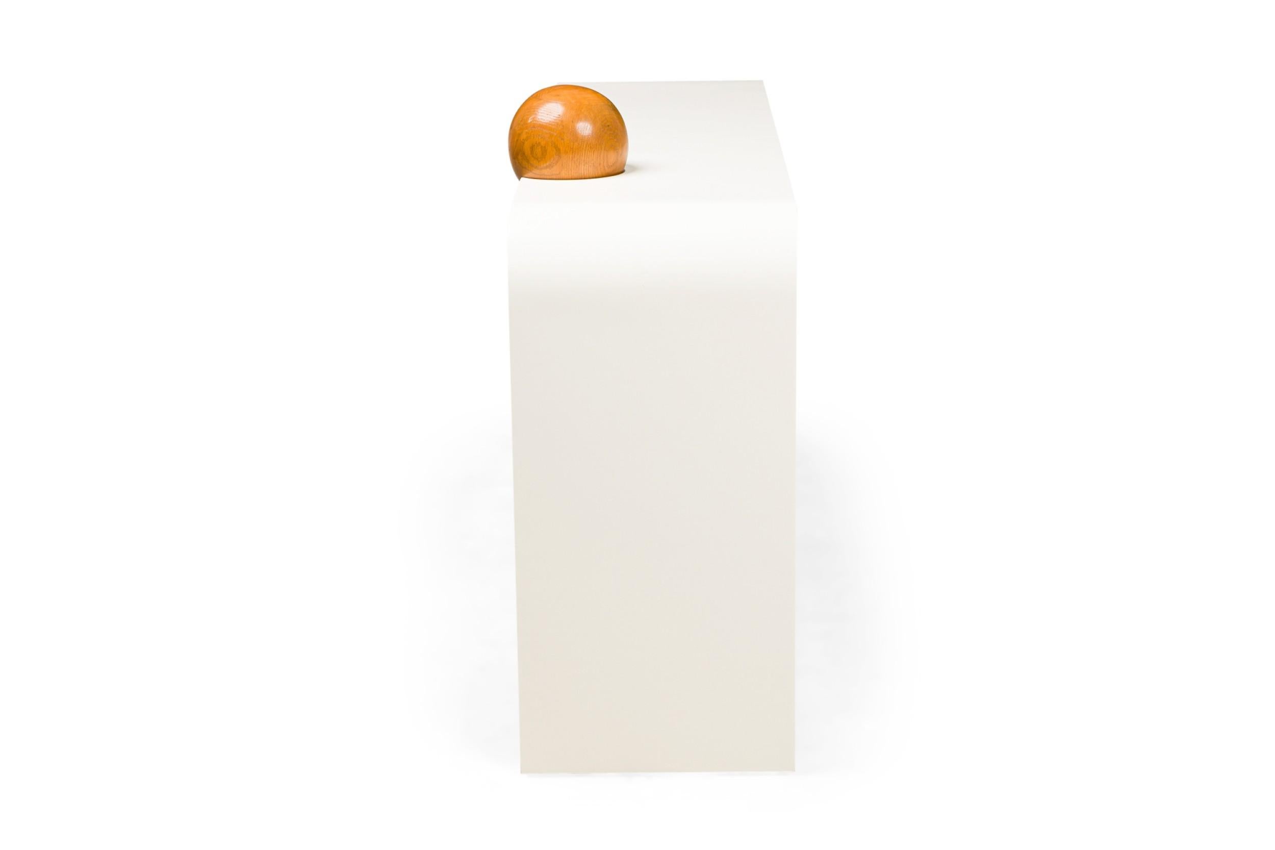 Unknown Unique Bespoke White Lacquer Waterfall Edge Console with Sphere, Antonio Fortuna For Sale