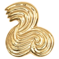 Unique Betzy Brooch in Gold Vermeil by Aur Studio