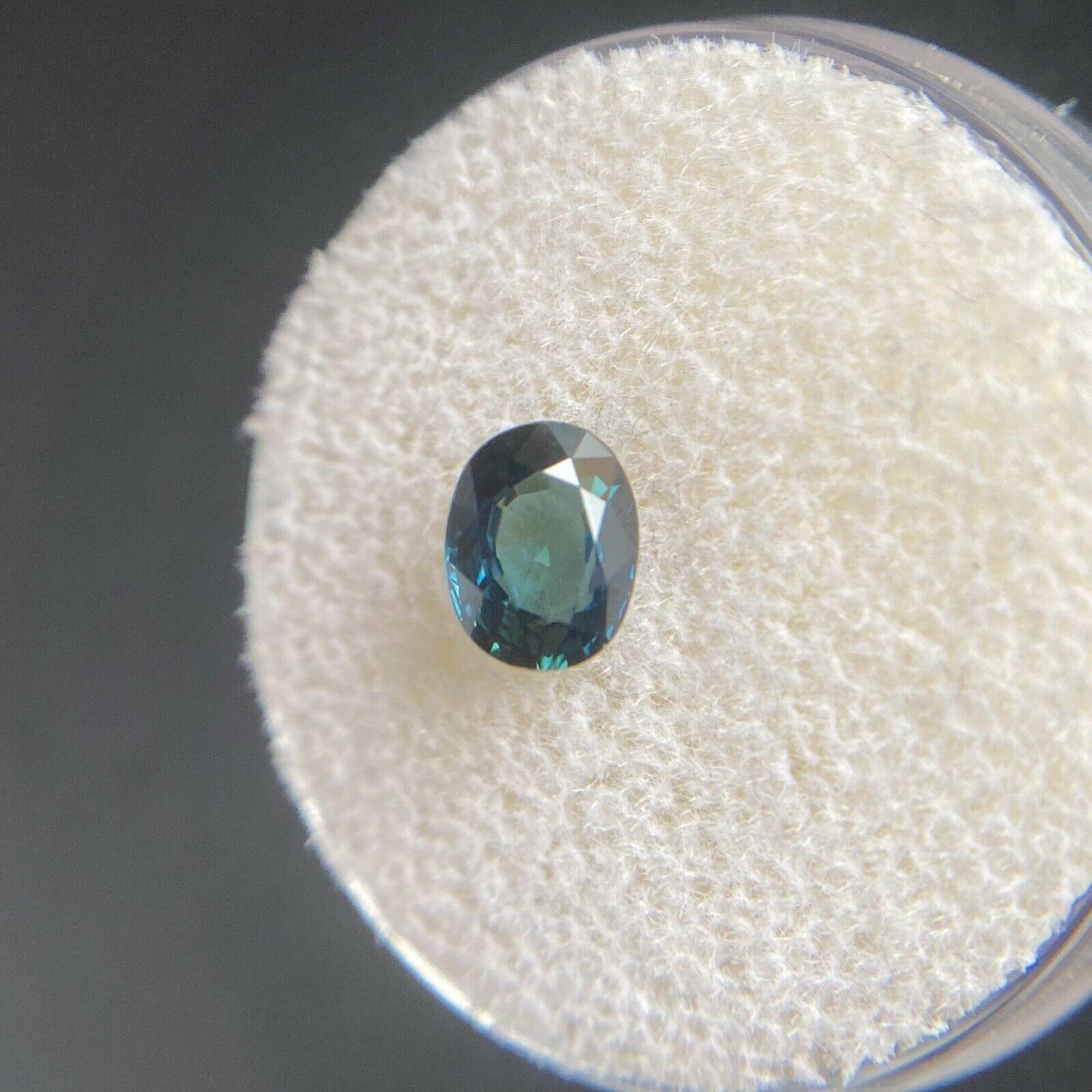 Unique Bi Colour 1.00ct Deep Green Blue Teal Sapphire Oval Cut Loose Gem For Sale 4
