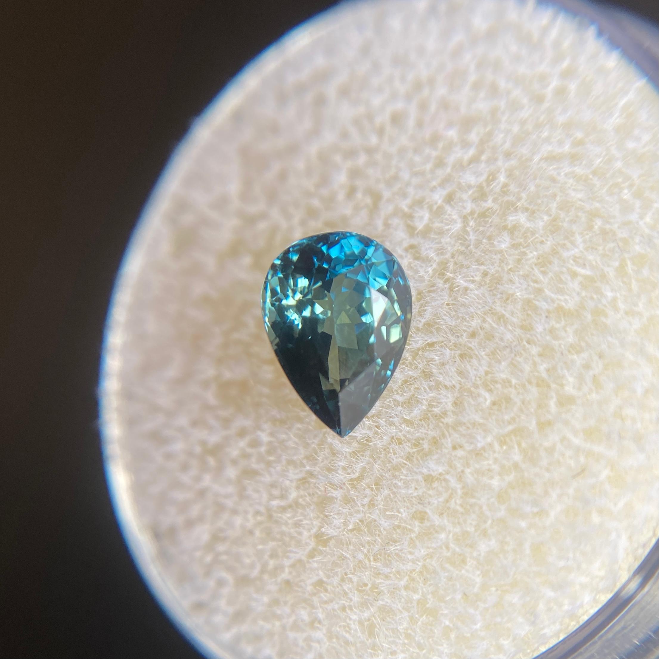 Unique Bi Colour 1.55ct Green Blue Sapphire Pear Cut Loose Rare Gem 2
