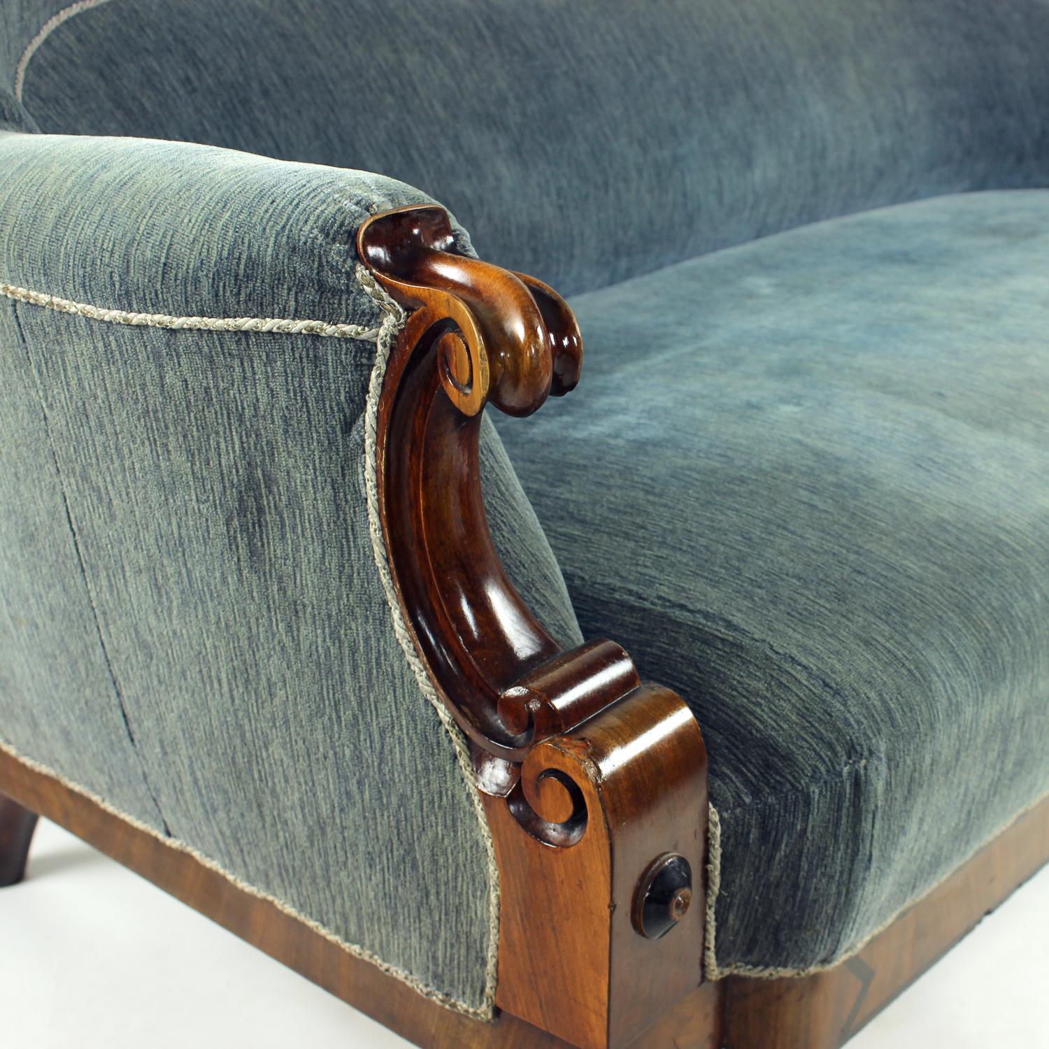 Unique Biedermeier Sofa In Original Fabric And Walnut Veneer, Vienna 1825 For Sale 5