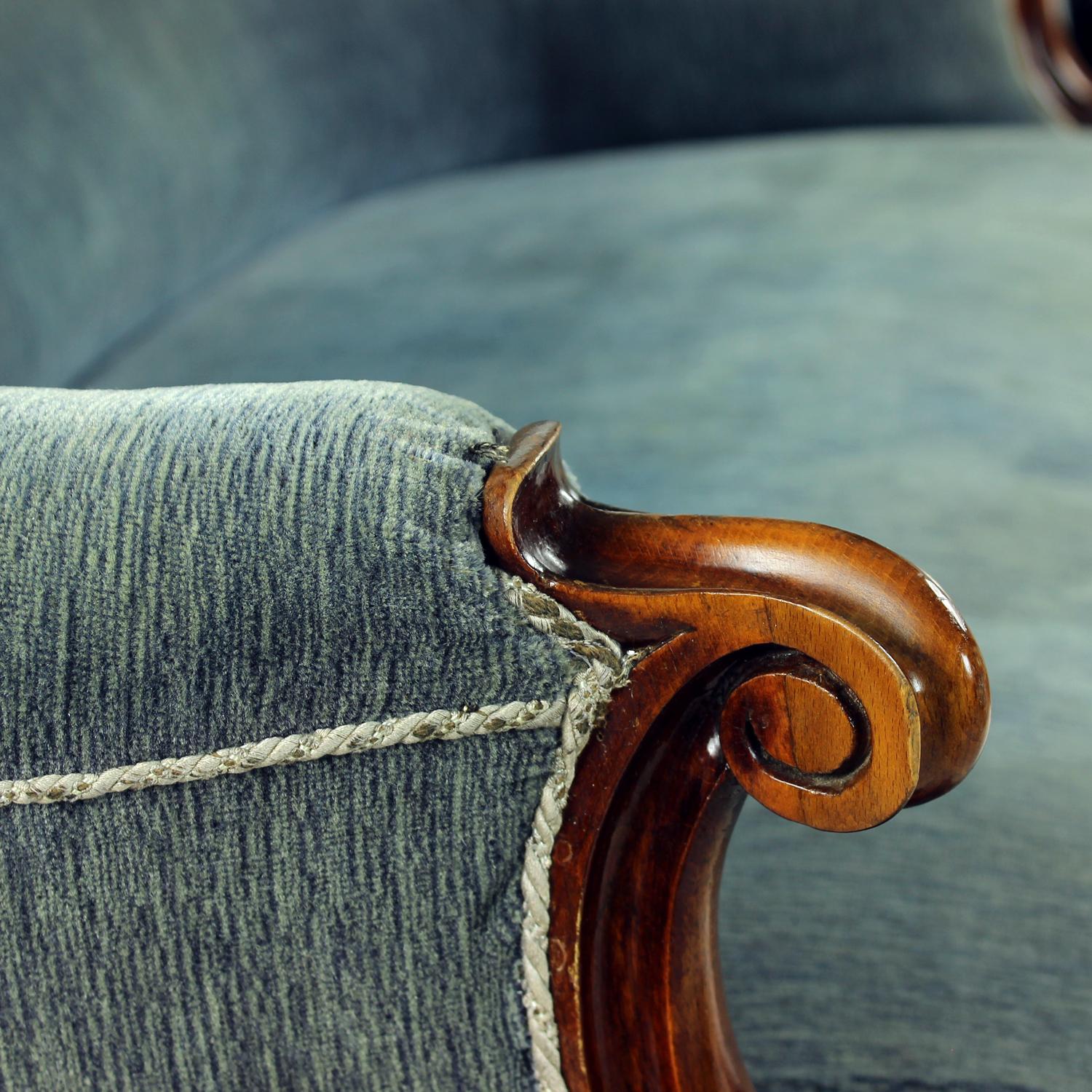 Unique Biedermeier Sofa In Original Fabric And Walnut Veneer, Vienna 1825 For Sale 6