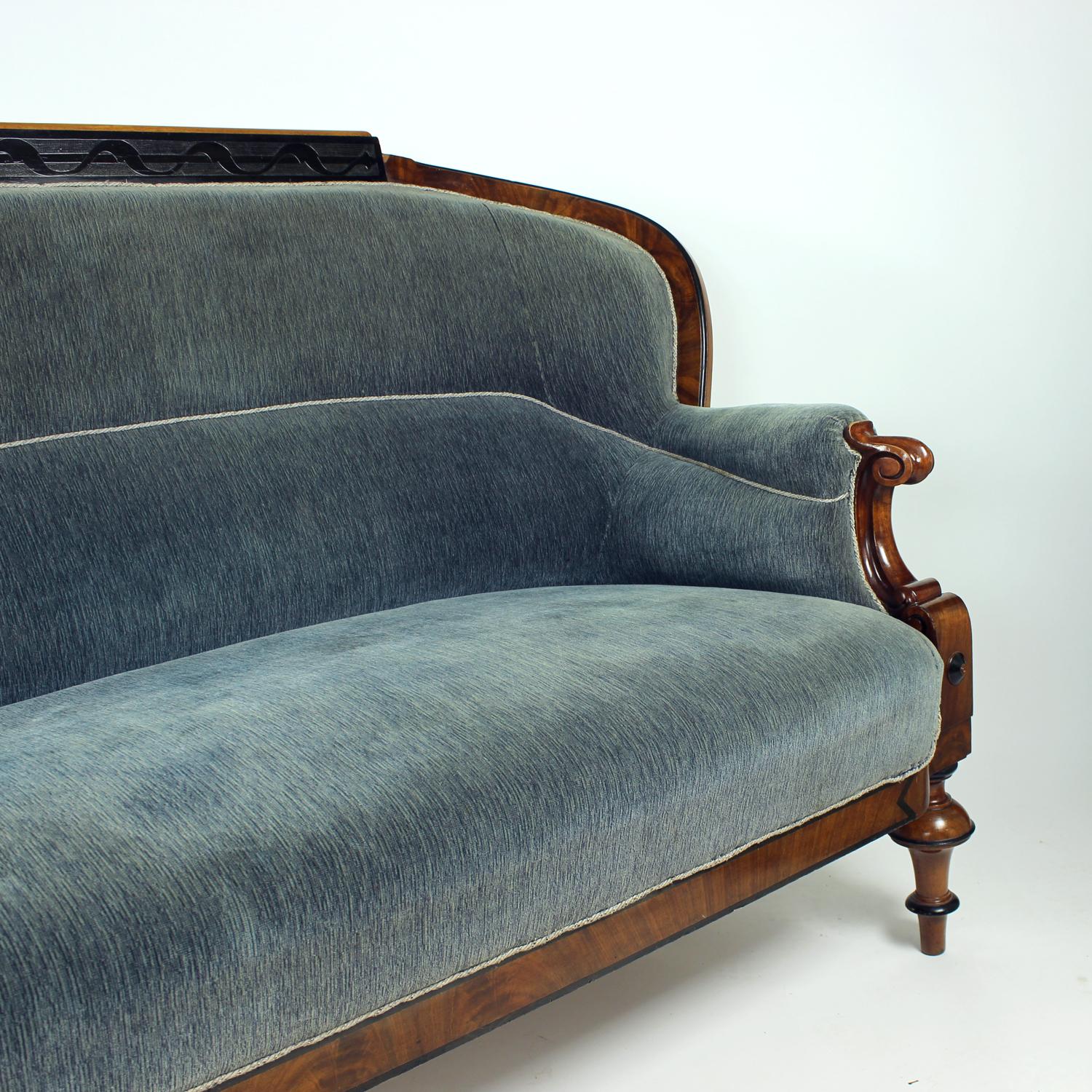 Unique Biedermeier Sofa In Original Fabric And Walnut Veneer, Vienna 1825 For Sale 8