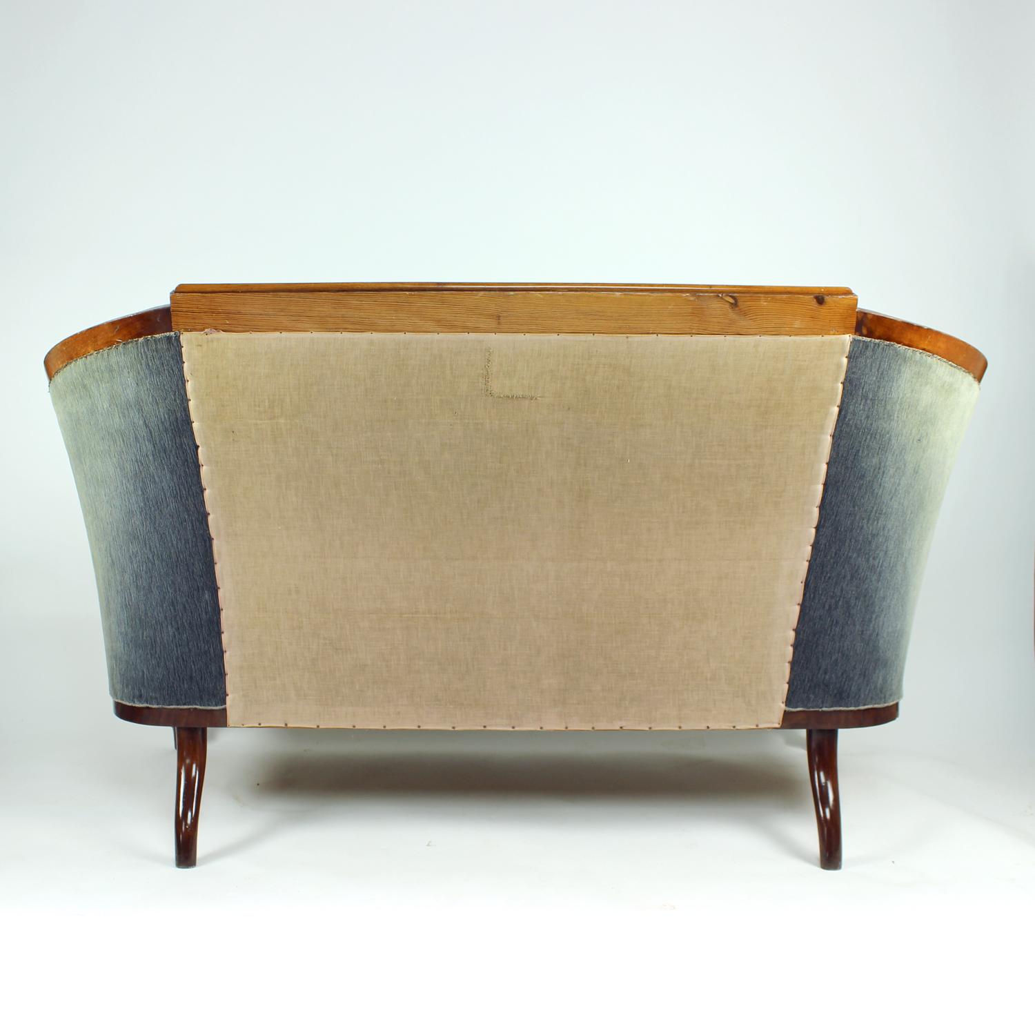 Unique Biedermeier Sofa In Original Fabric And Walnut Veneer, Vienna 1825 For Sale 12