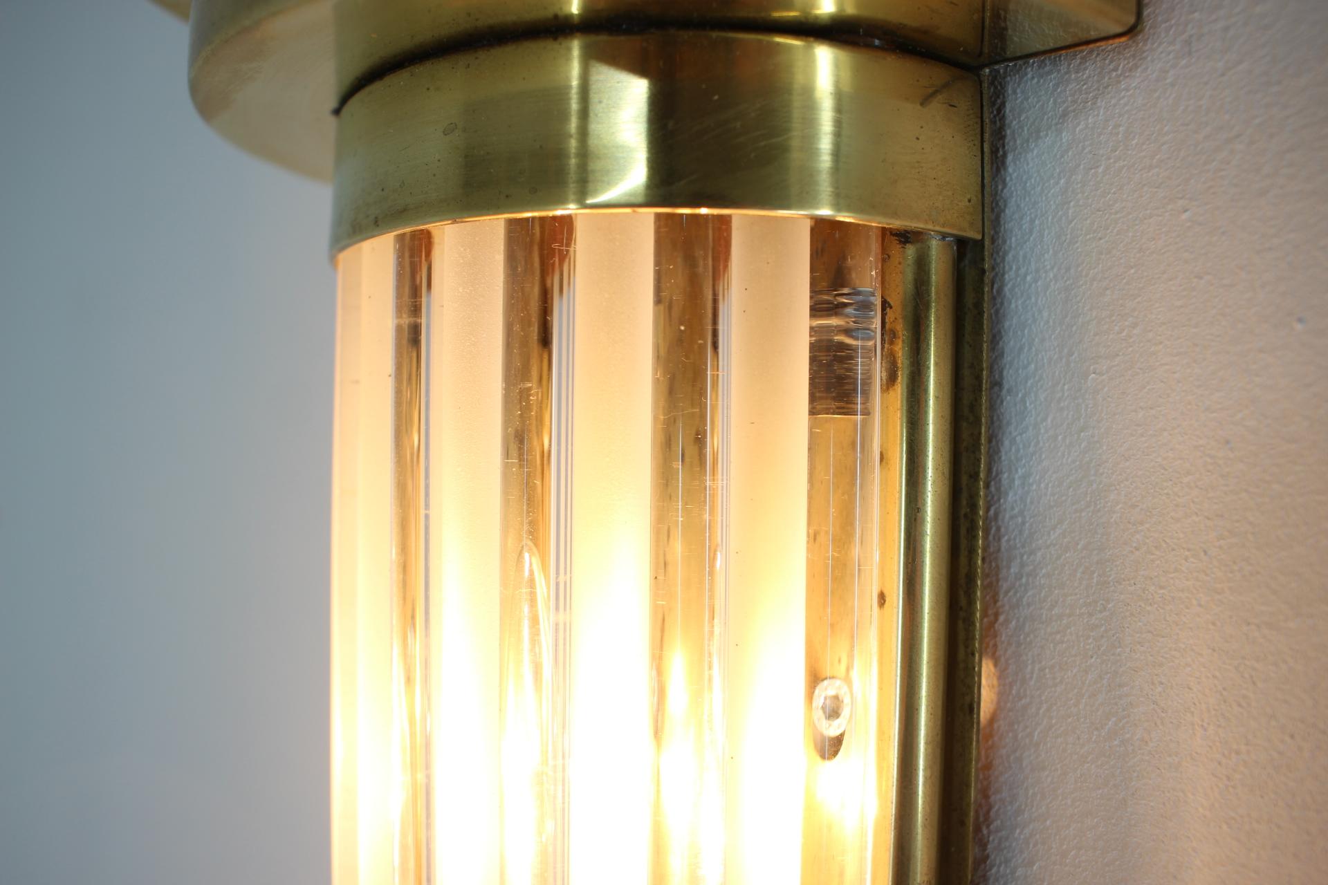 Unique Big Art Deco Brass and Glass Wall Lamp, 1930s For Sale 5