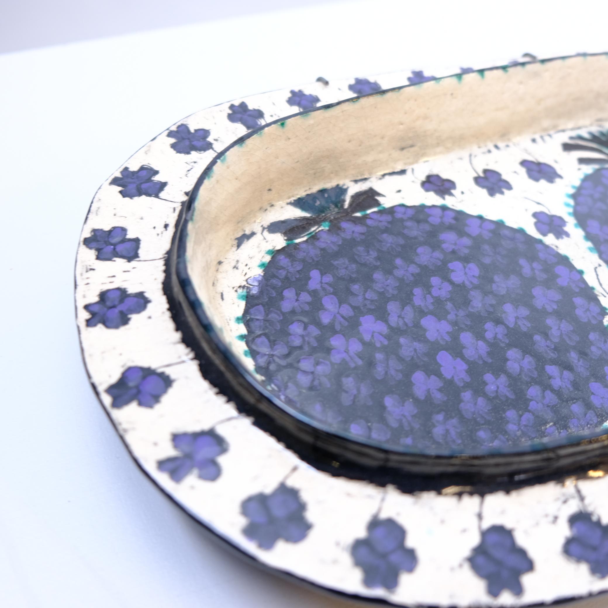 Milieu du XXe siècle Plat décoratif unique en Birger Kaipiainen en forme d'ananas et de trèfle à quatre feuilles, Arabie, années 1960 en vente