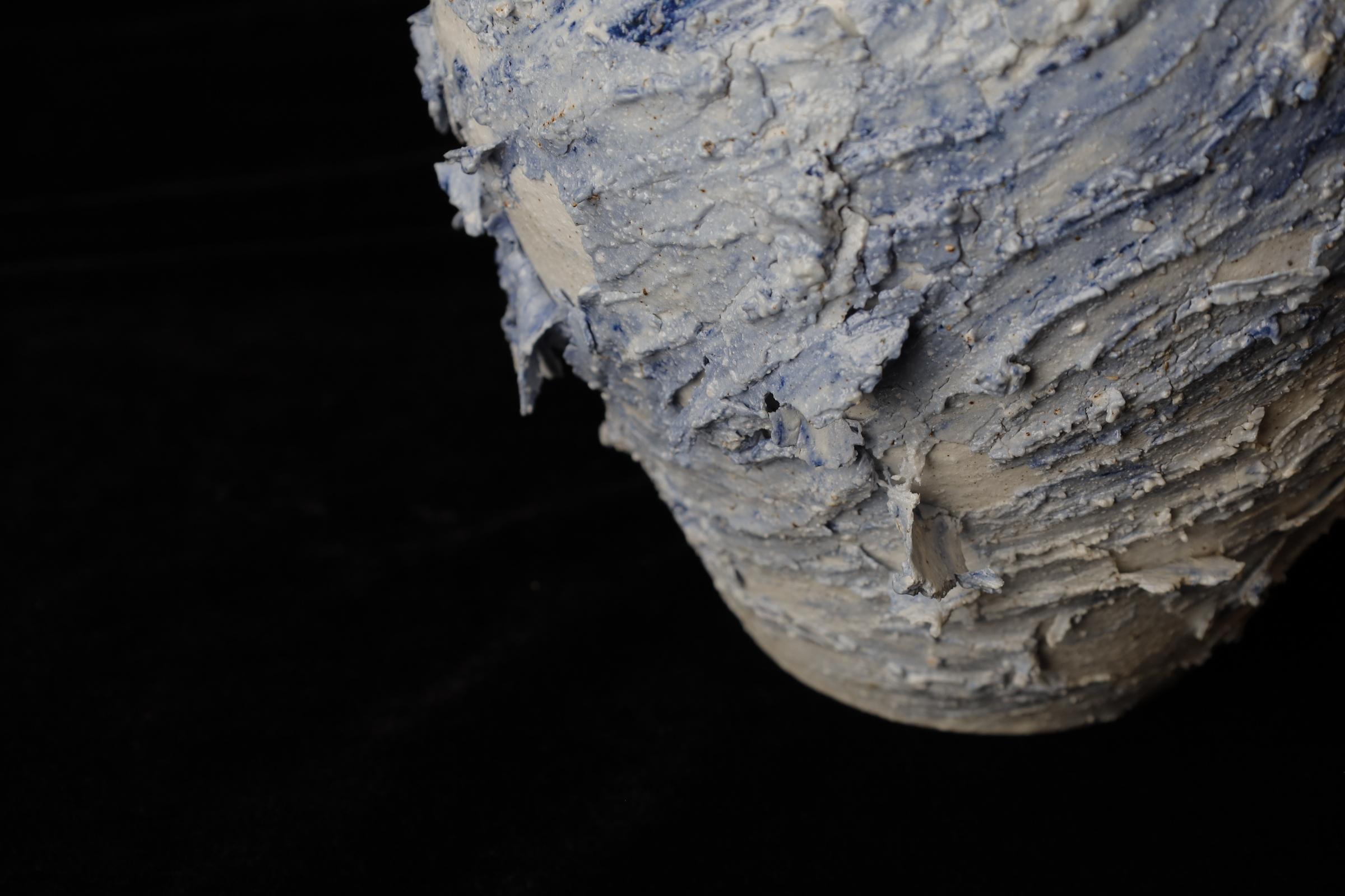 Unique Bizen vase made from wild, unrefined clay by Kazuya Ishida 11