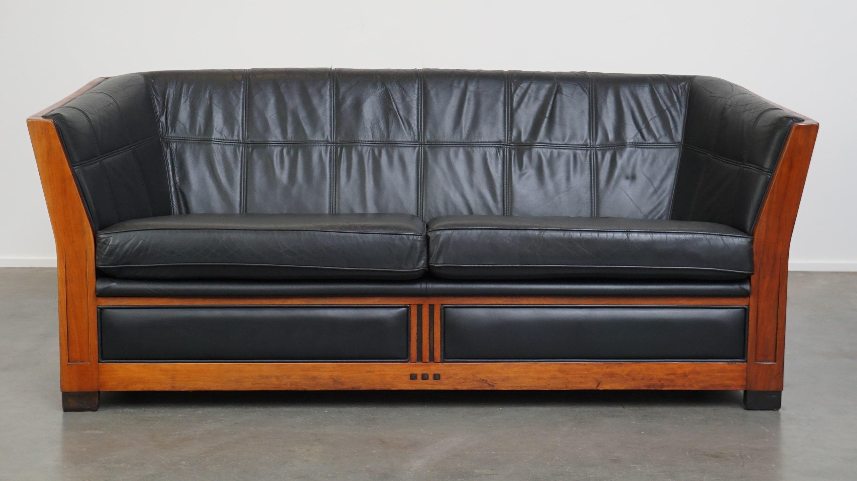 Unique black leather and wooden Art Deco design 2.5-seater sofa with a stunning  For Sale 8