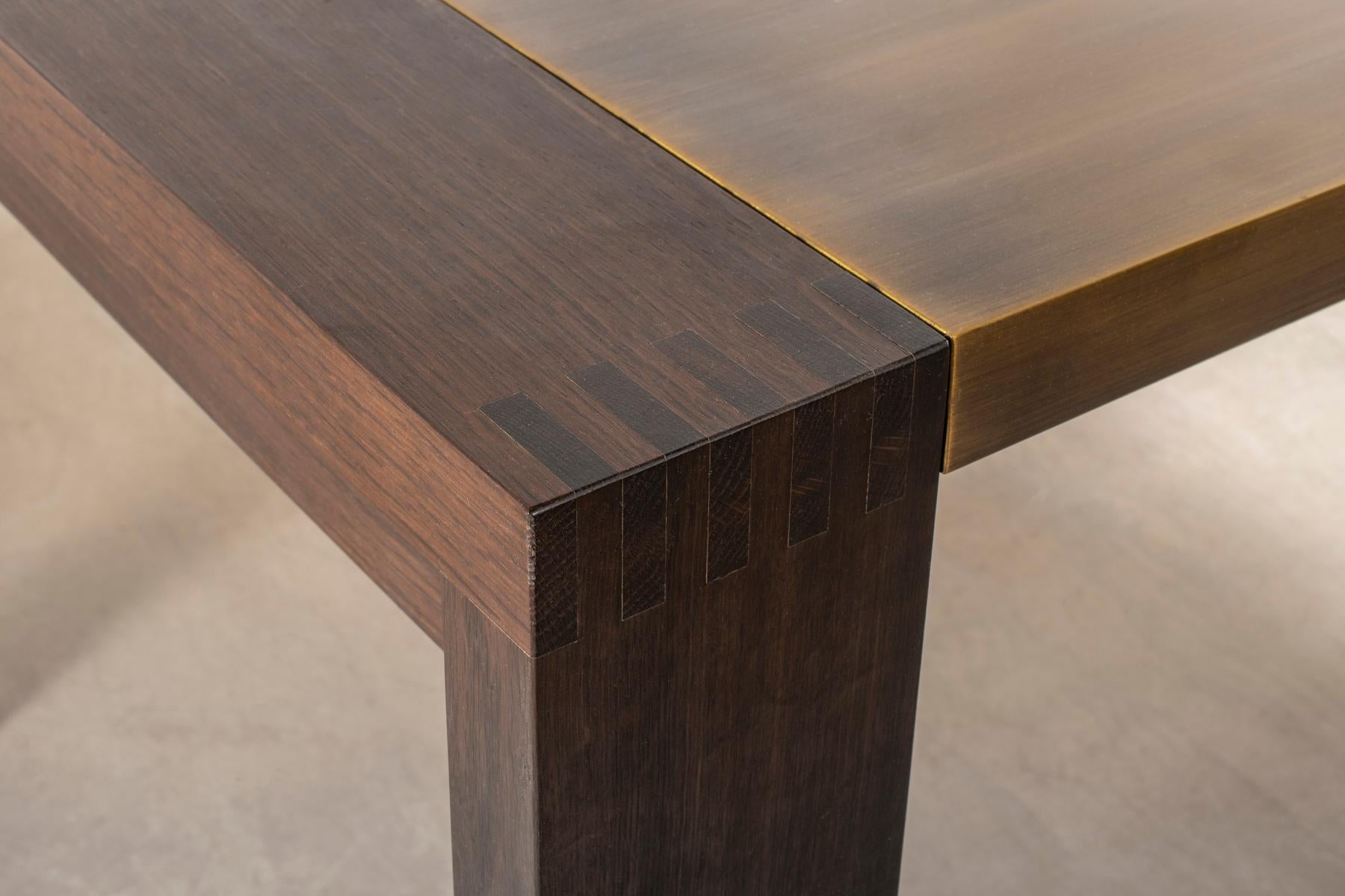 Britannico Tavolo in Oak Oak di 4200 anni fa. Un pezzo unico disegnato da Terence Conran in vendita