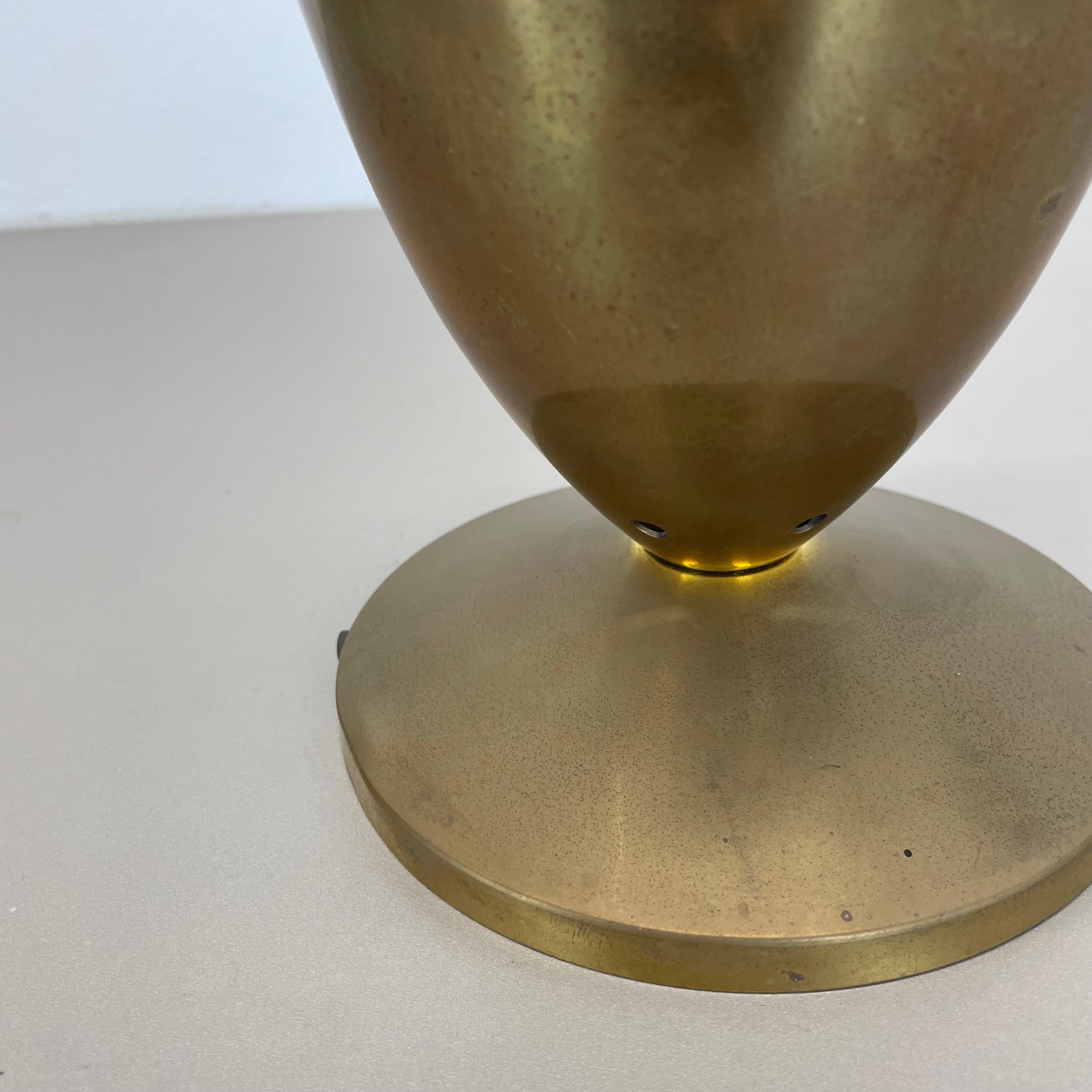 spot unique en laiton Gino Sarfatti Style Ceiling Light Flushmount Italy 1950s Bon état - En vente à Kirchlengern, DE