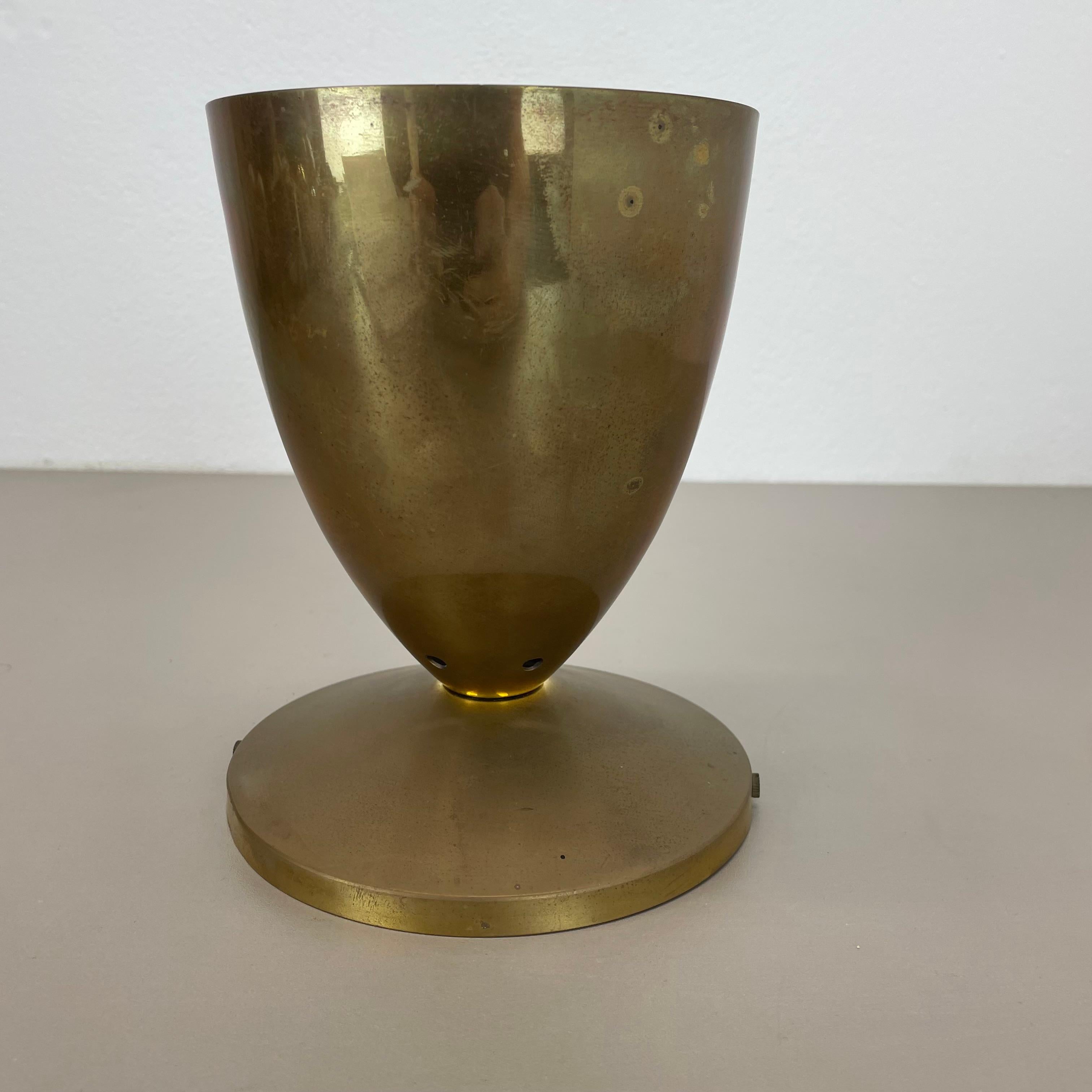 spot unique en laiton Gino Sarfatti Style Ceiling Light Flushmount Italy 1950s en vente 2