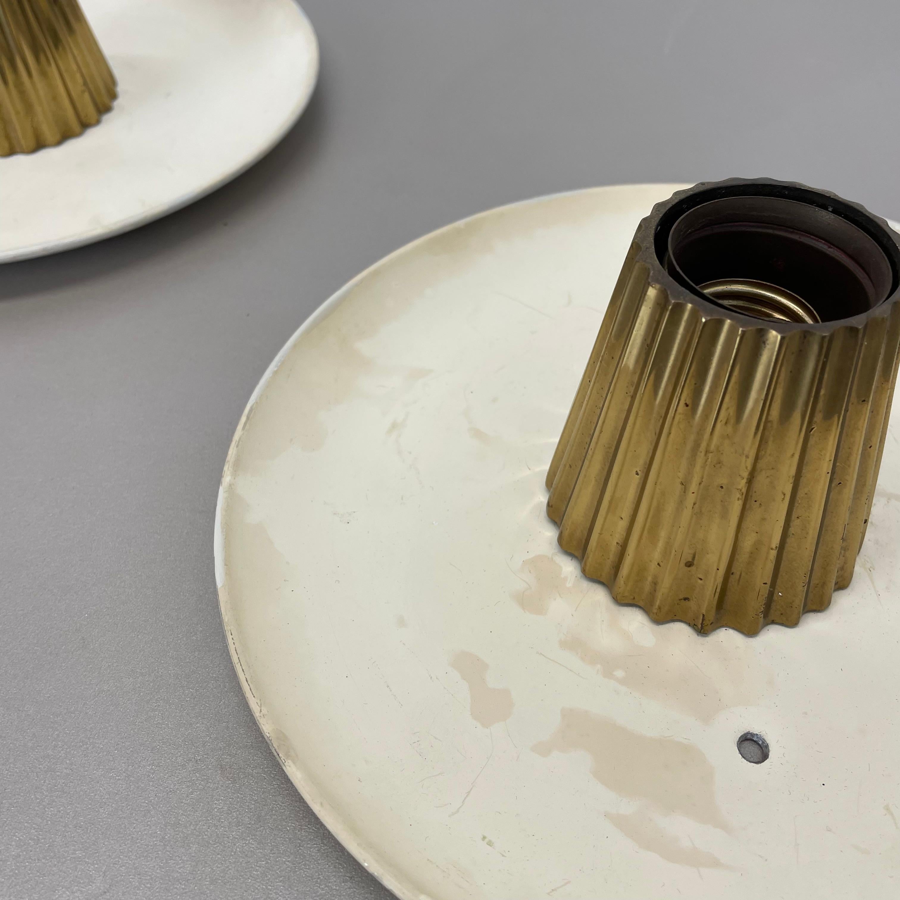 unique spot en laiton Gino Sarfatti Style plafonnier mural Flushmount Italie 1950s en vente 7