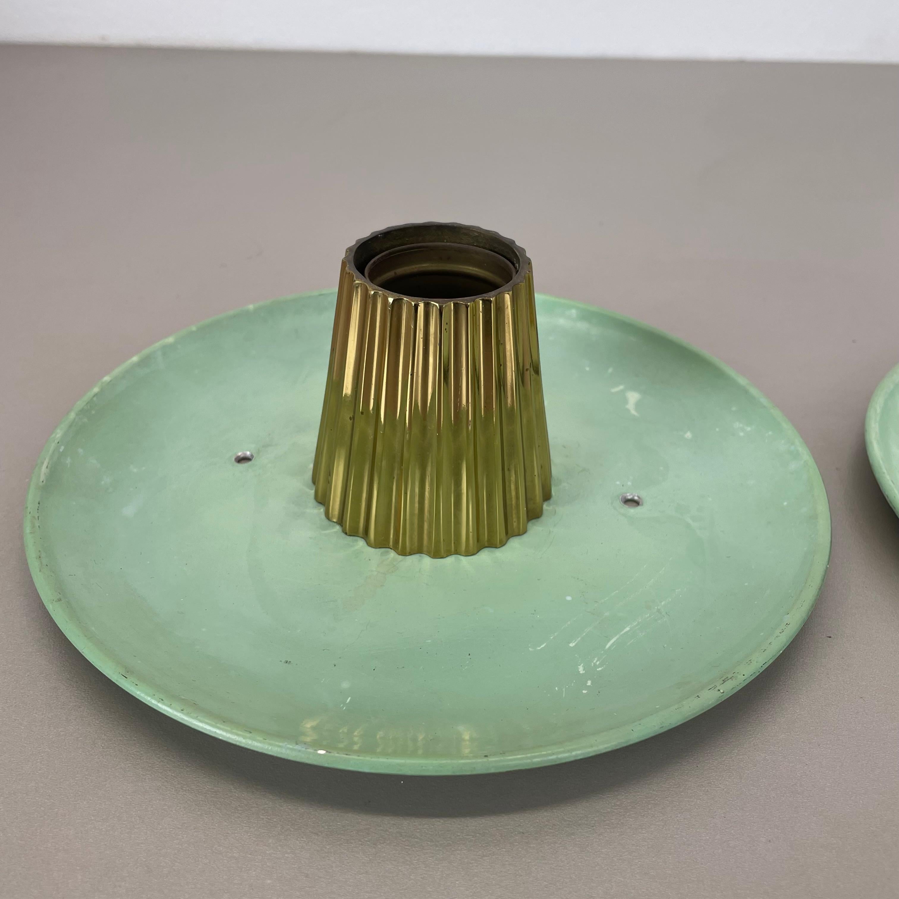 unico spot in ottone STILNOVO Style parete Plafoniera Flushmount Italia 1950s in vendita 6