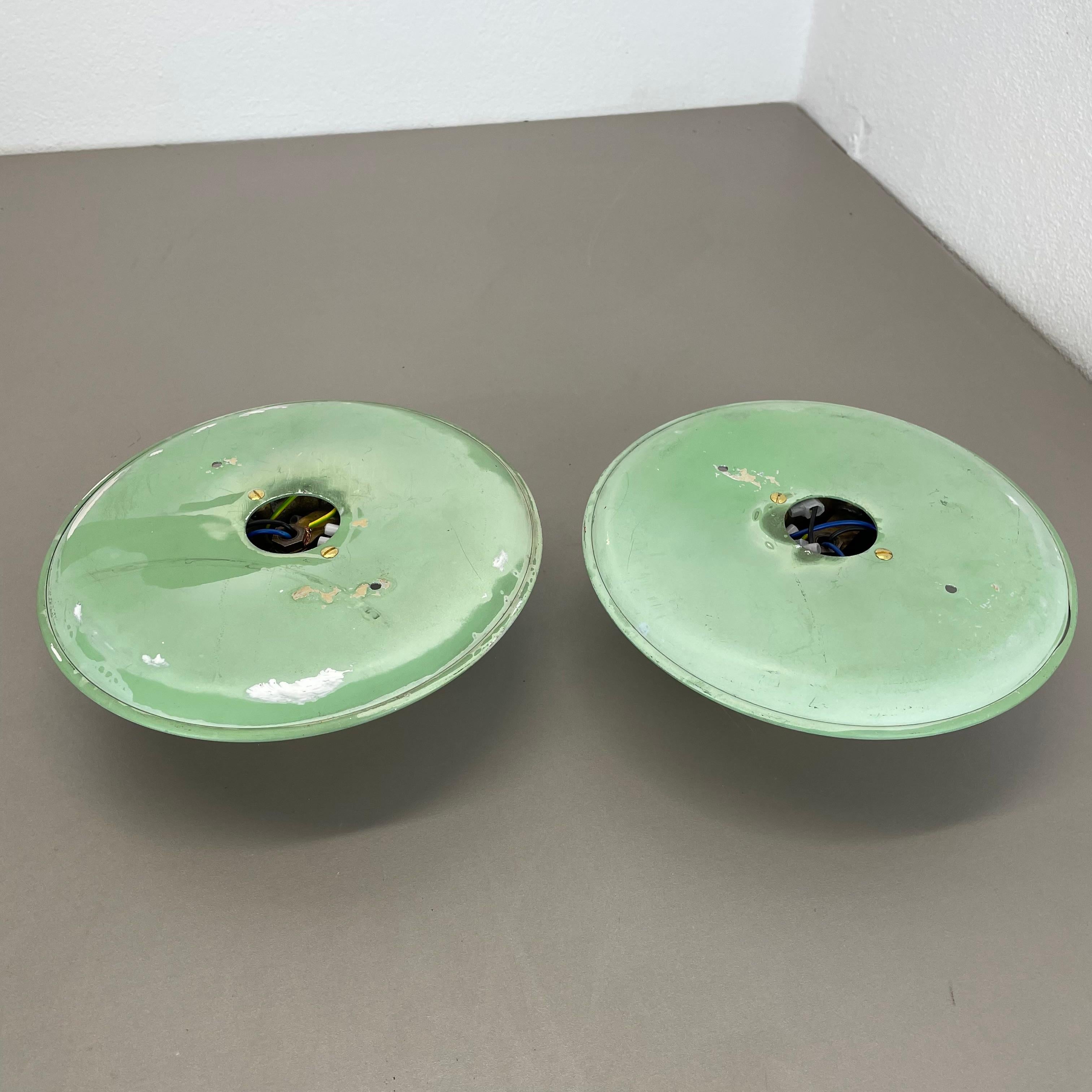 unico spot in ottone STILNOVO Style parete Plafoniera Flushmount Italia 1950s in vendita 8