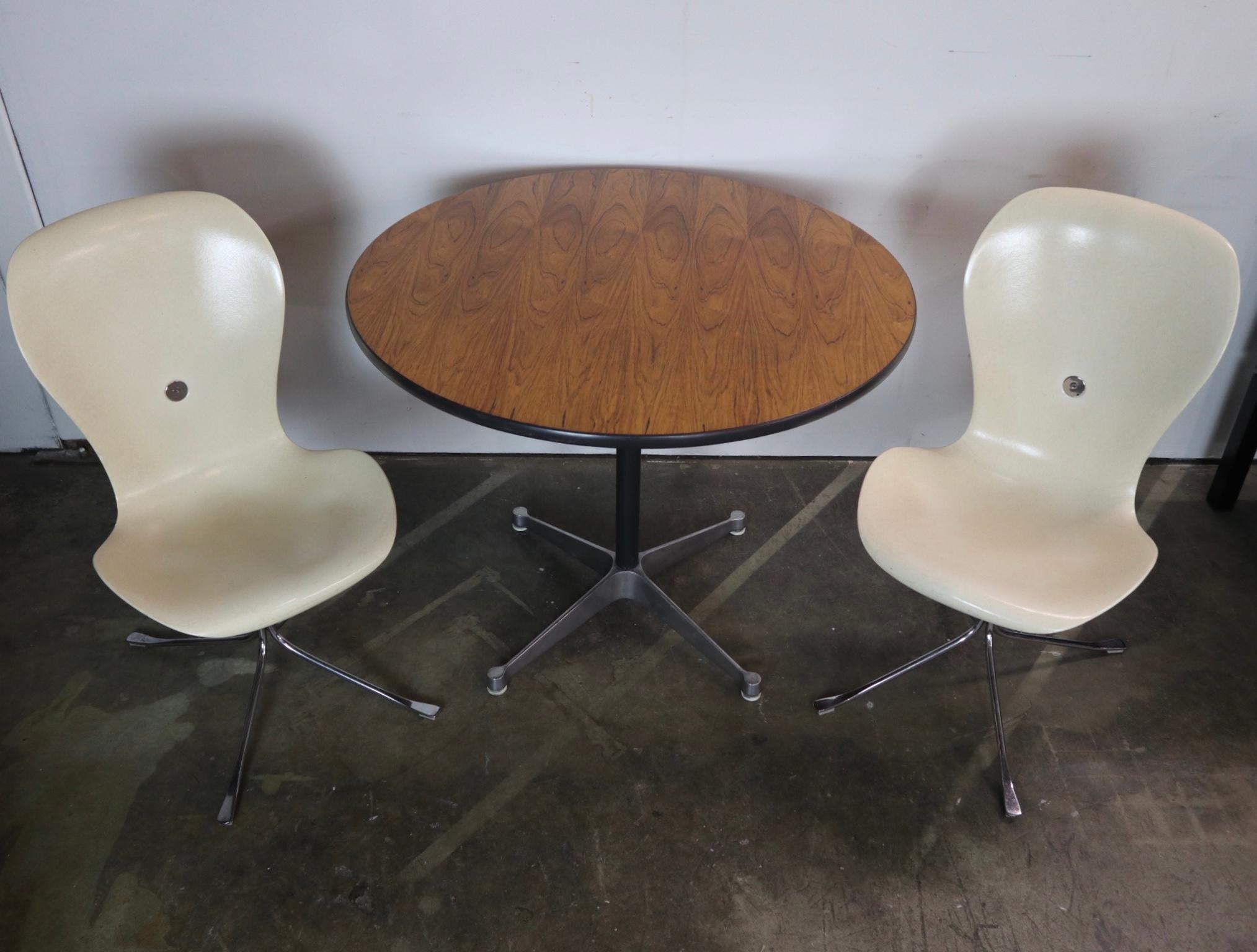 20th Century Unique Breakfast Cafe Style Dining Set Charles & Ray Eames and Gideon Kramer
