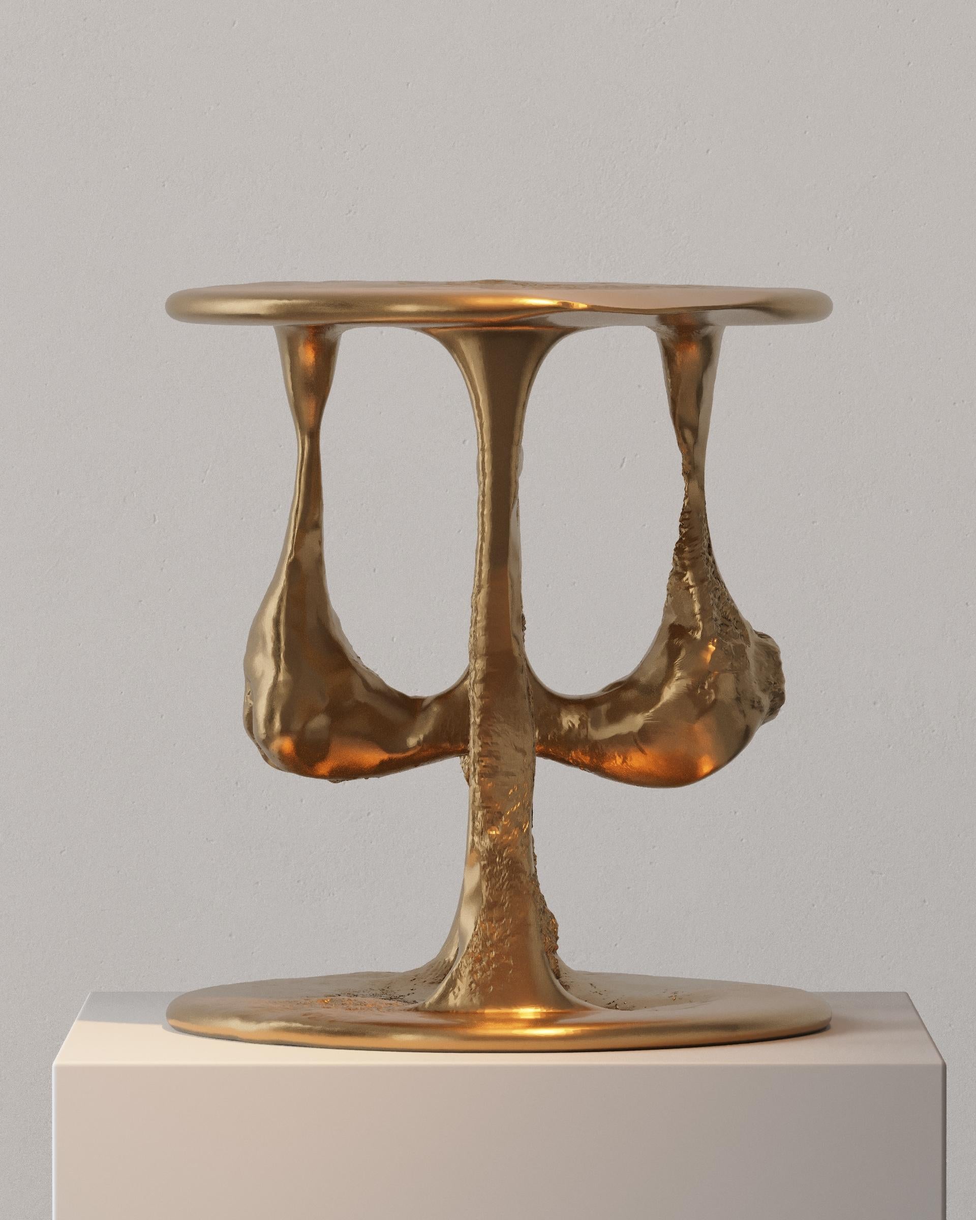XXI secolo e contemporaneo Tavolino in osso di bronzo di Plyus Furniture in vendita