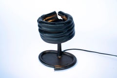 Lampe en bronze unique TB-002 du Studio Nicolas Erauw