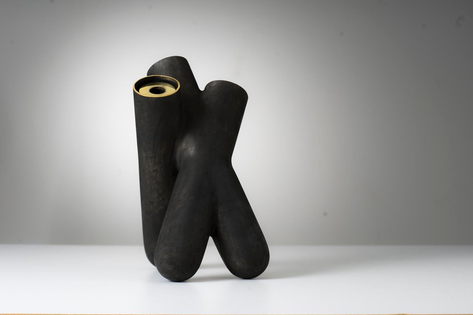 Contemporary Bronze Vase No.3 Hand-Sculpted with Black Matte Patina In New Condition In Benito Juarez, CDMX