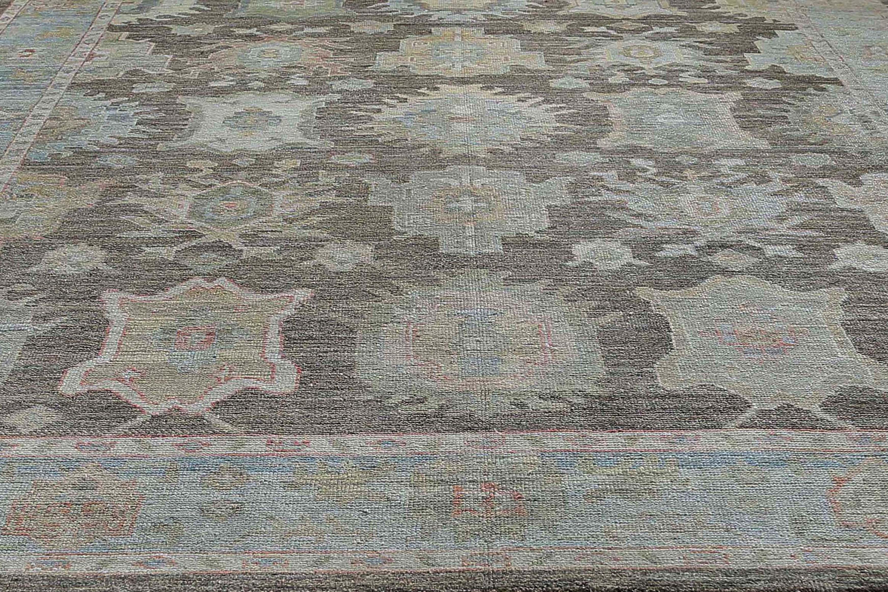 Alfombra única Oushak marrón y azul en venta 4