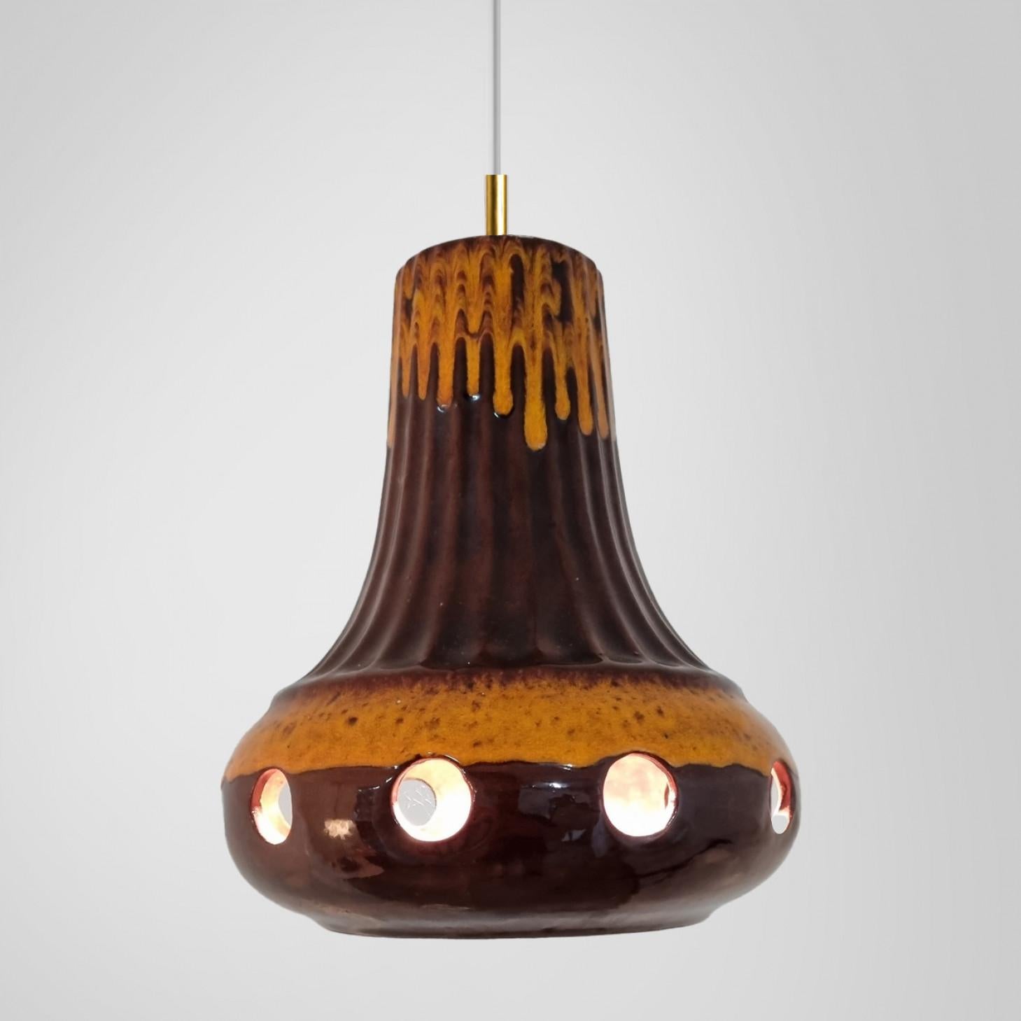 Unique Brown Glazed Ceramic Pendant Light, Germany, 1970s In Good Condition For Sale In Rijssen, NL