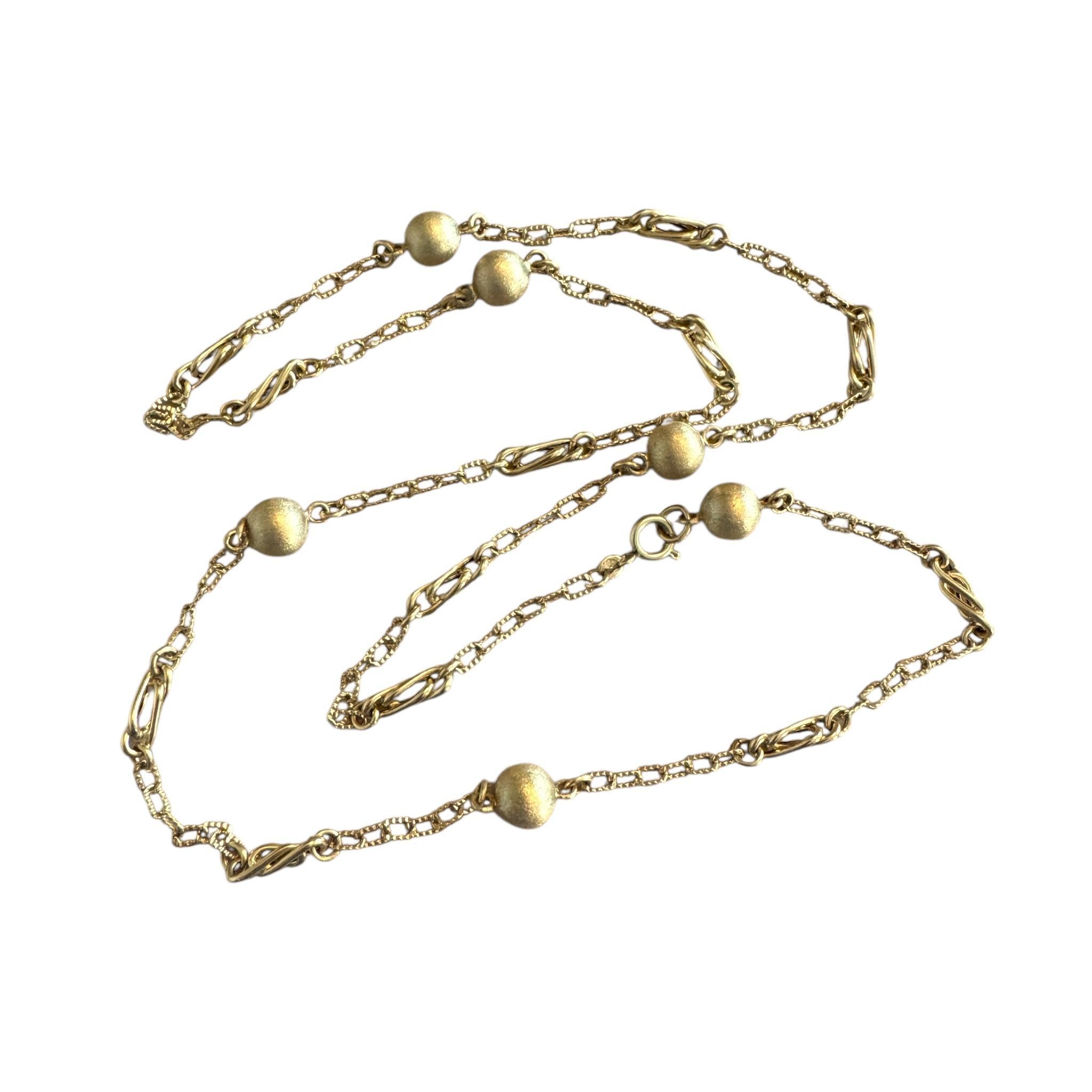 Collana d'oro unica da 32 pollici con finitura spazzolata in vendita 2