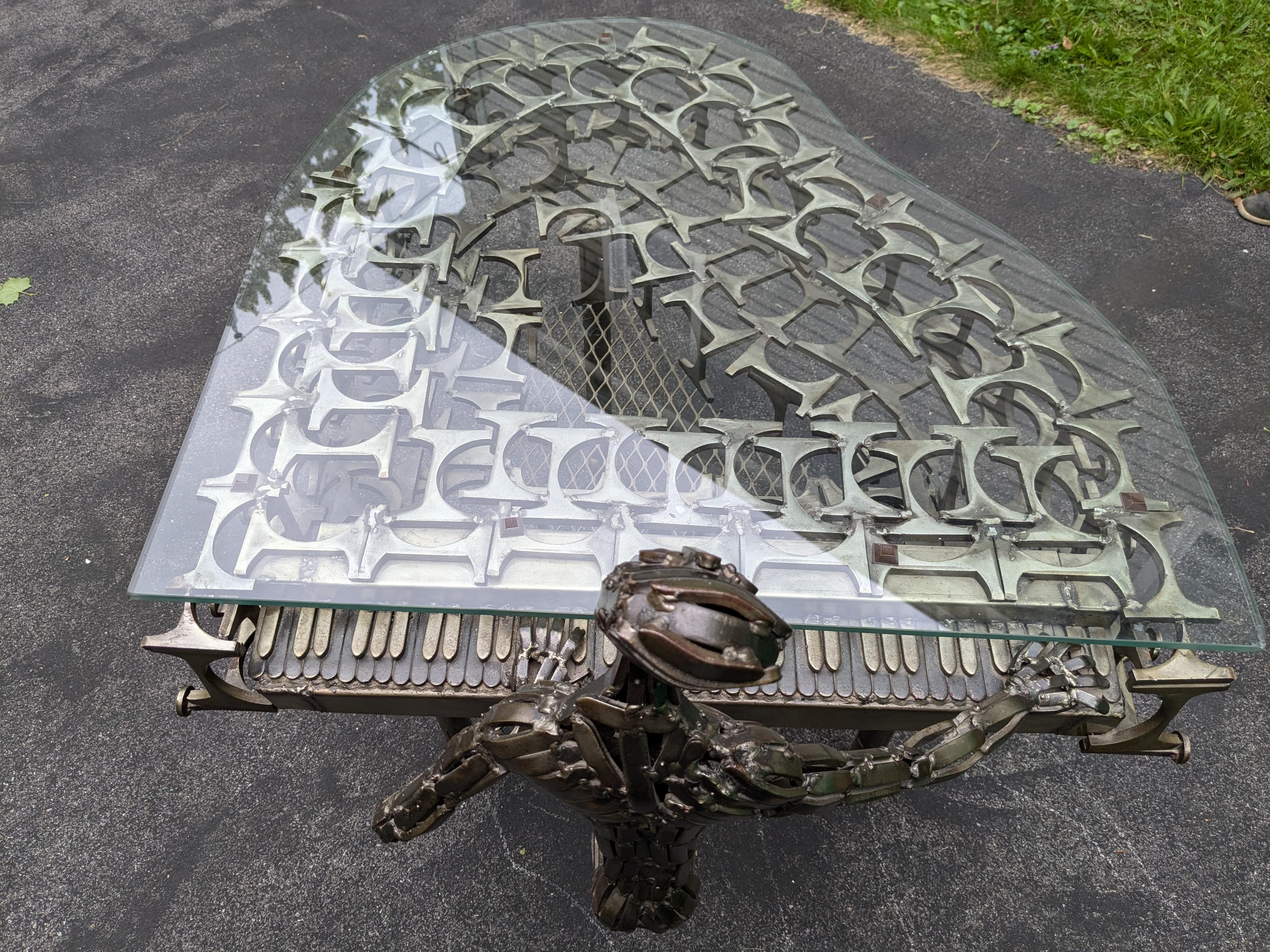 Sculpture de table basse brutaliste unique de Colbert Collins 1976 en vente 4