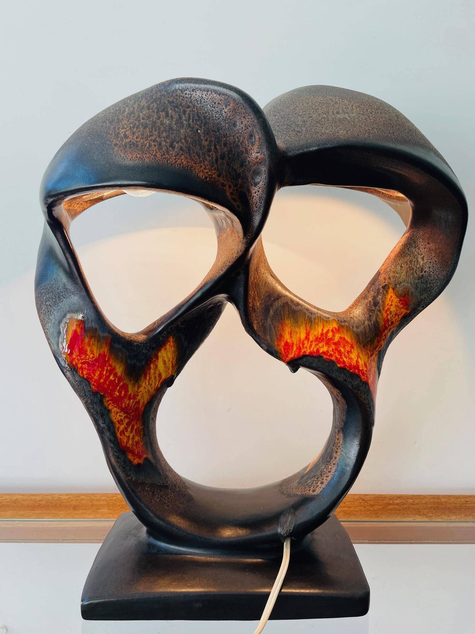 Lampe «lava » brutaliste unique. Magnifique et rare lampe en céramique. Années 60/70, Allemagne 3