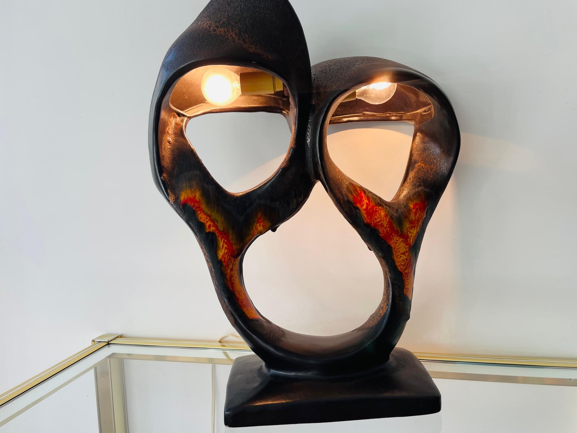 Lampe «lava » brutaliste unique. Magnifique et rare lampe en céramique. Années 60/70, Allemagne 11