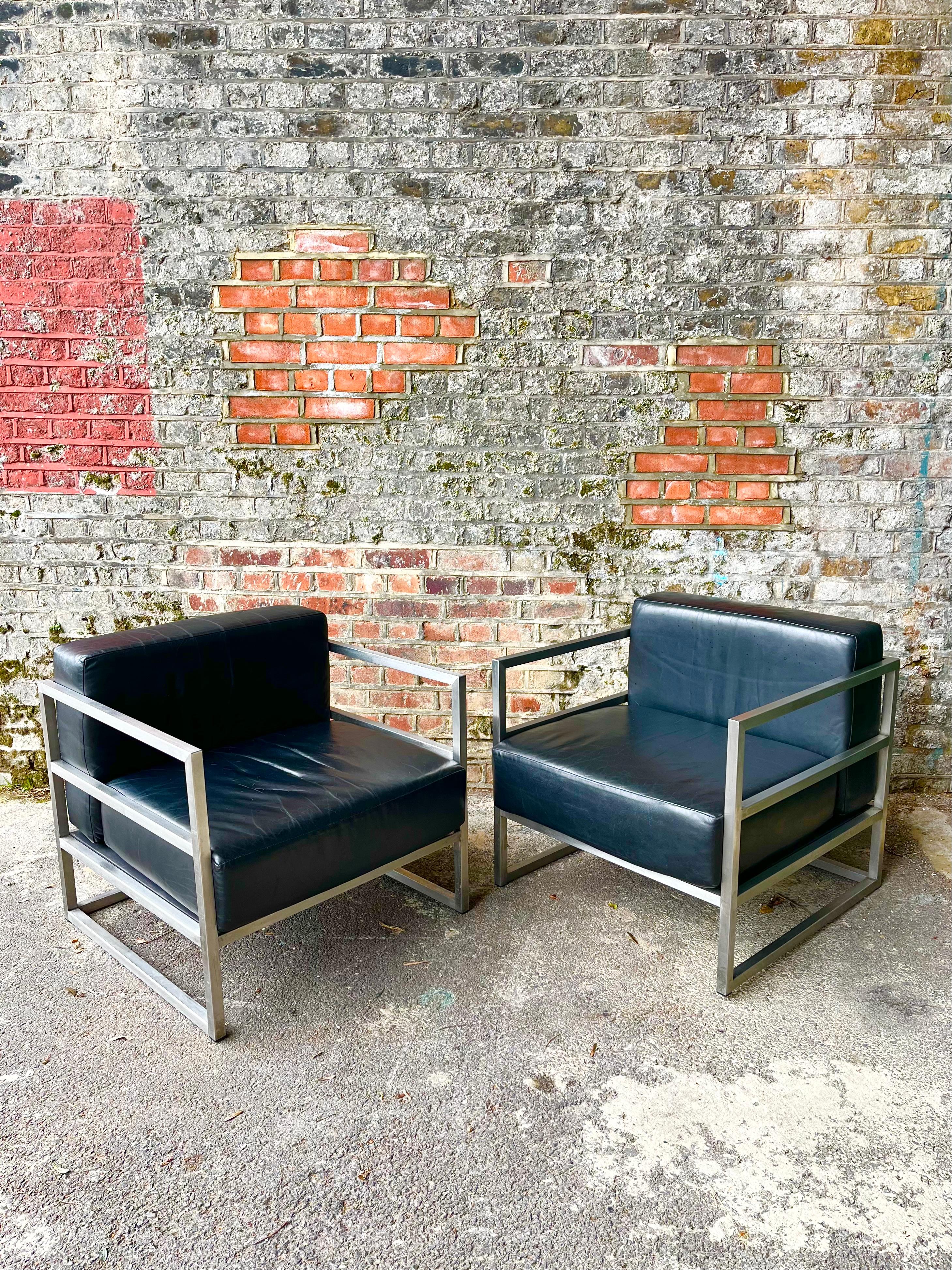 Unique Brutalist Modernist Pair Mid Century Amchairs Chairs Le Corbusier Style For Sale 4
