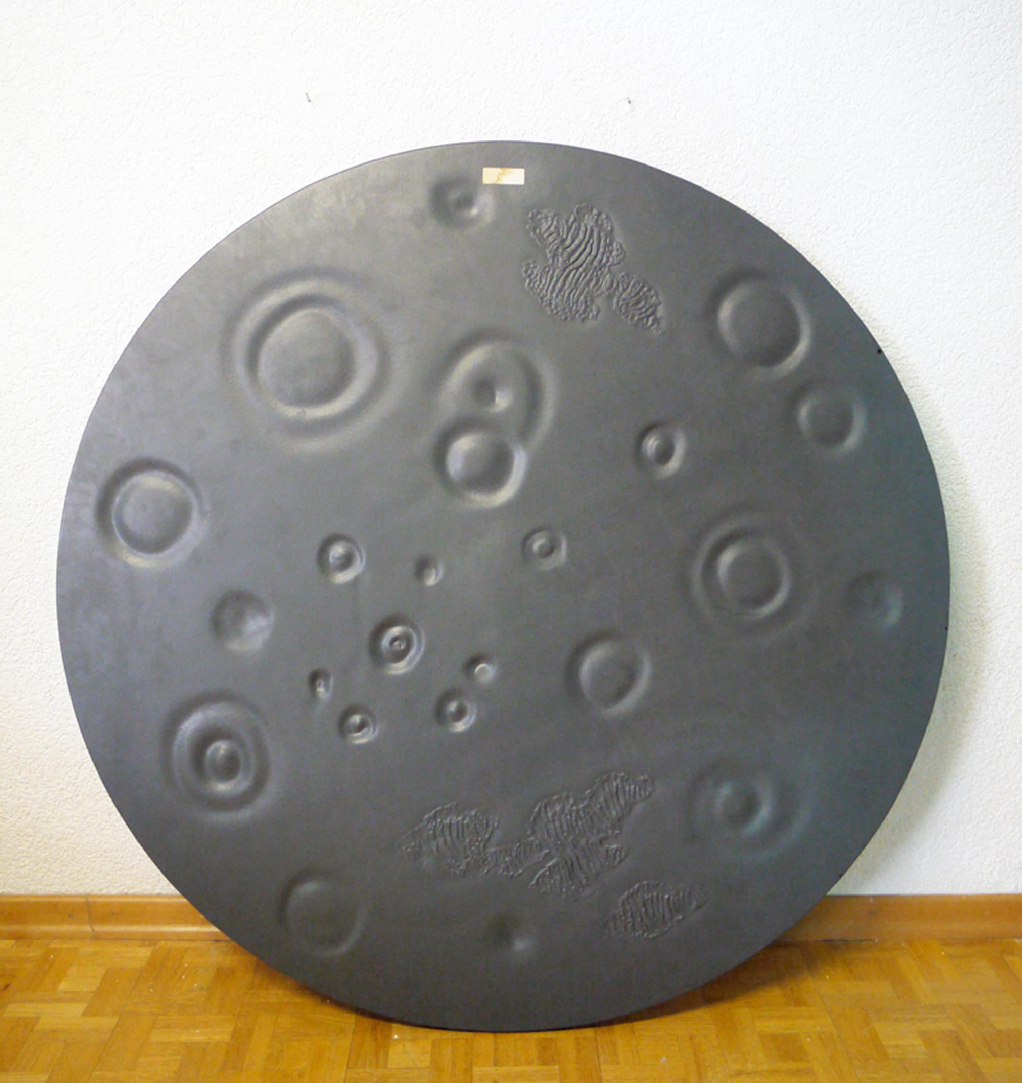 Unique Brutalist Round Moon Crater Coffee Table Glass & Chrome, Germany 1970 For Sale 4