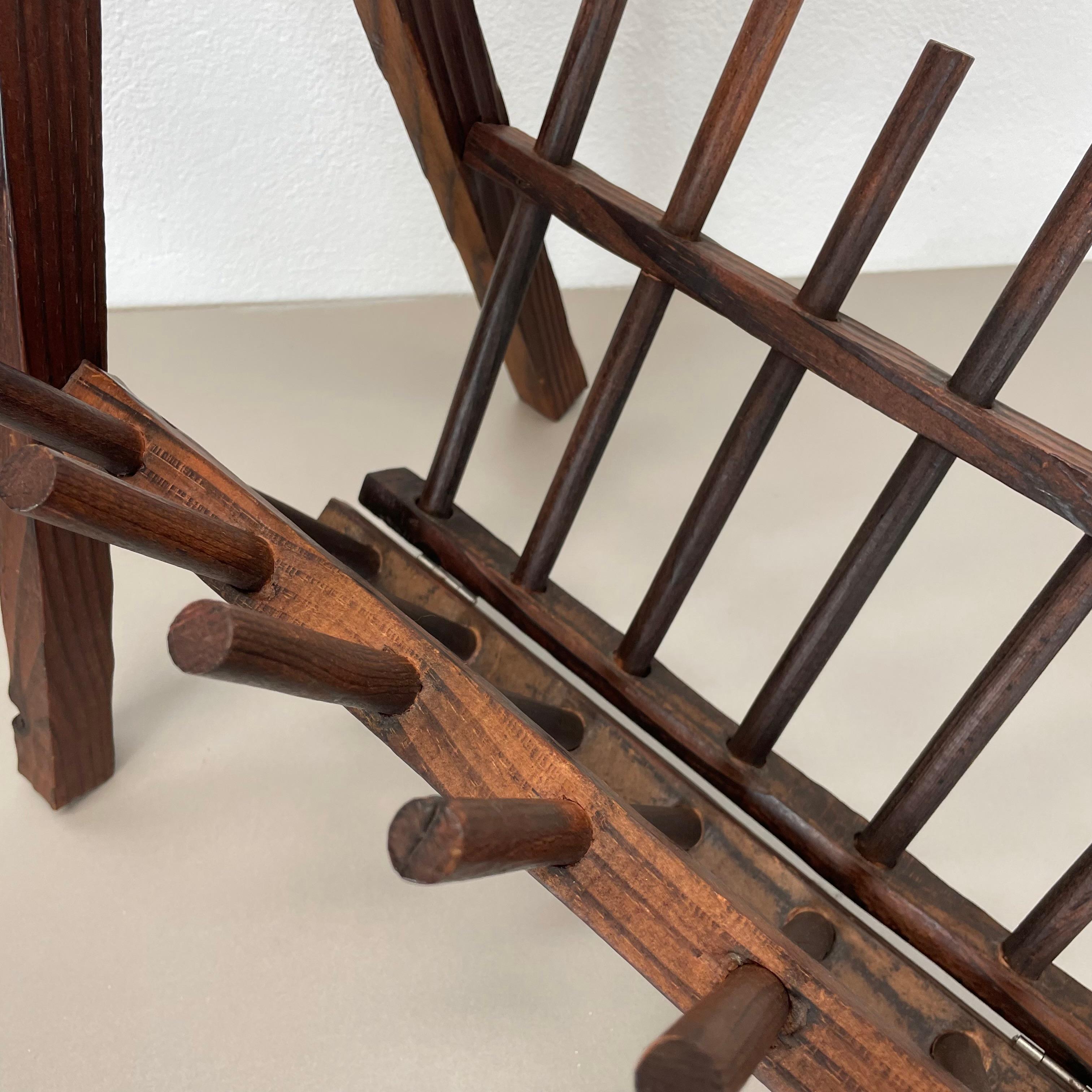 unique brutalist TIKI STYLE cubic PINE WOOD Magazine Holder, Germany 1970s For Sale 4
